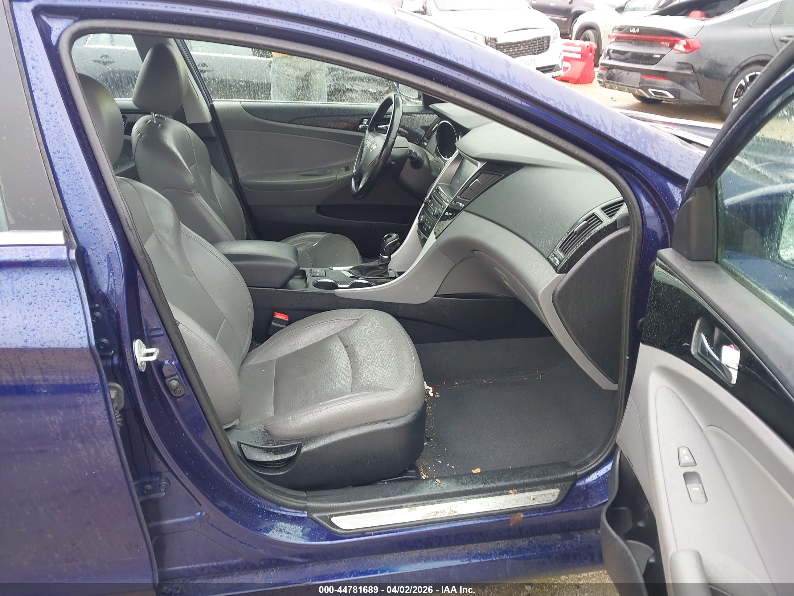 HYUNDAI SONATA image 5