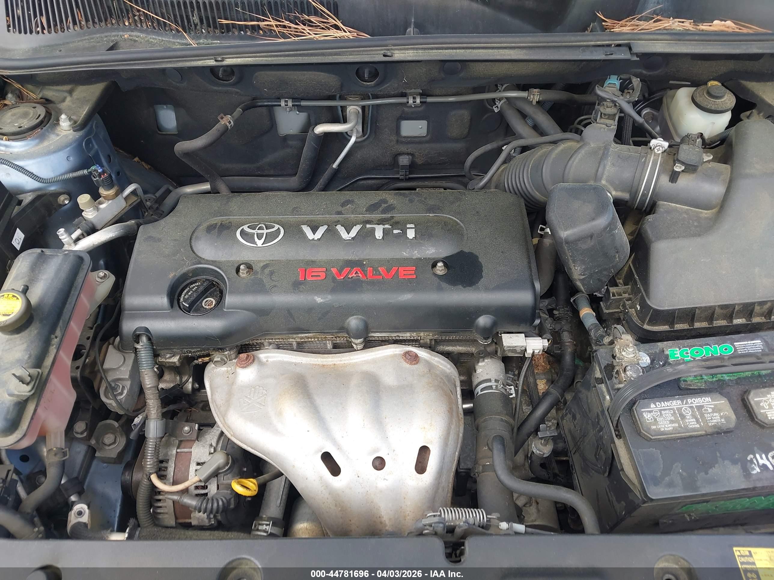 TOYOTA RAV4 image 10