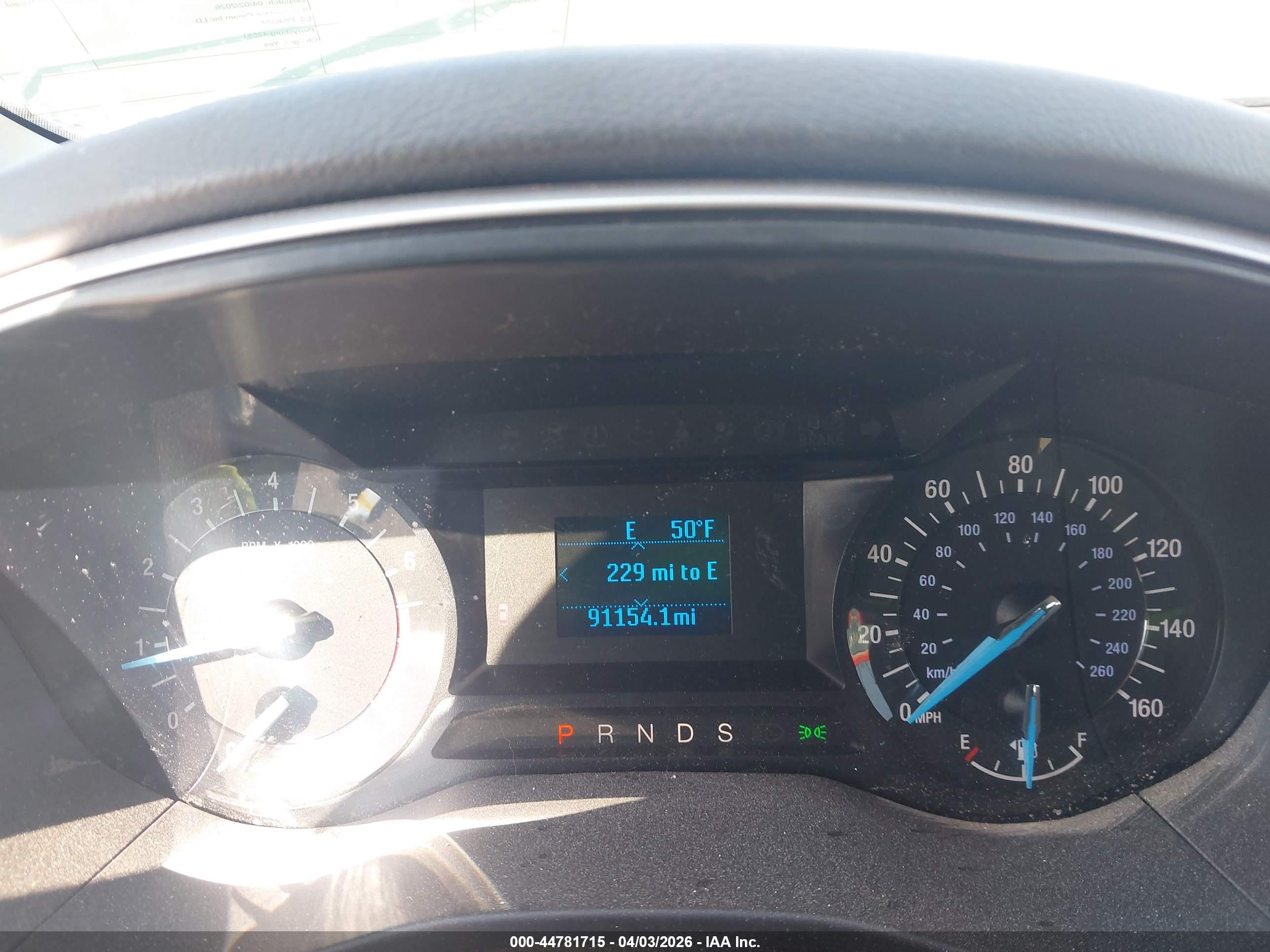 FORD FUSION image 7