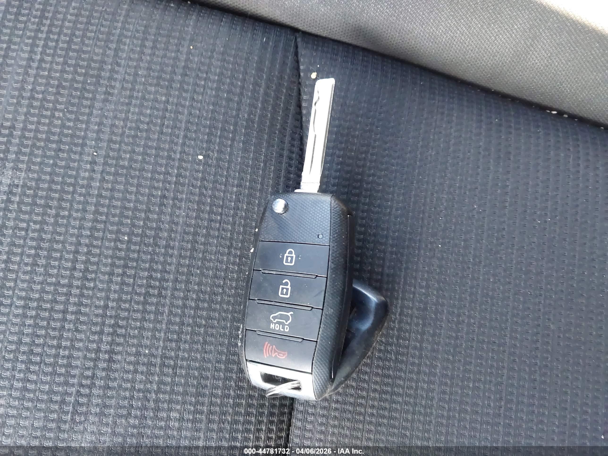 KIA SORENTO image 11