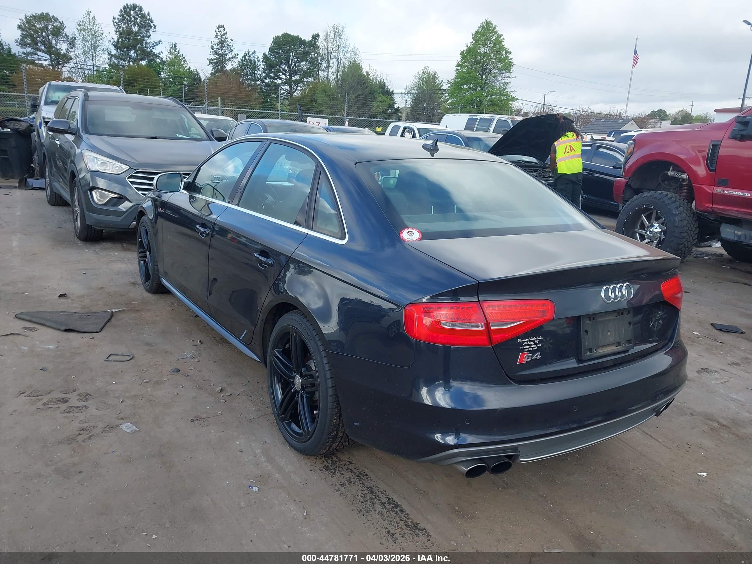 AUDI S4 image 3