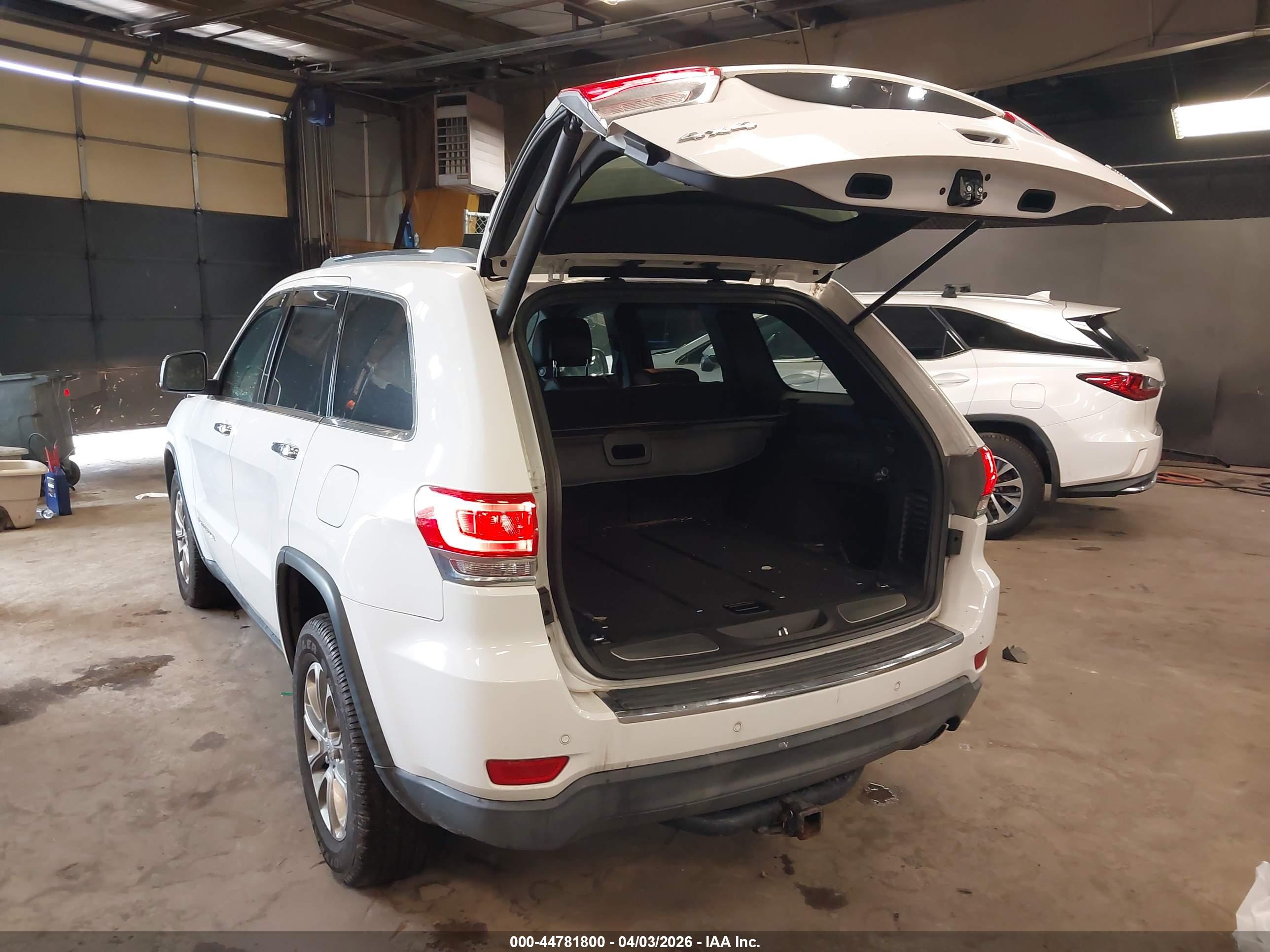 JEEP GRAND image 3