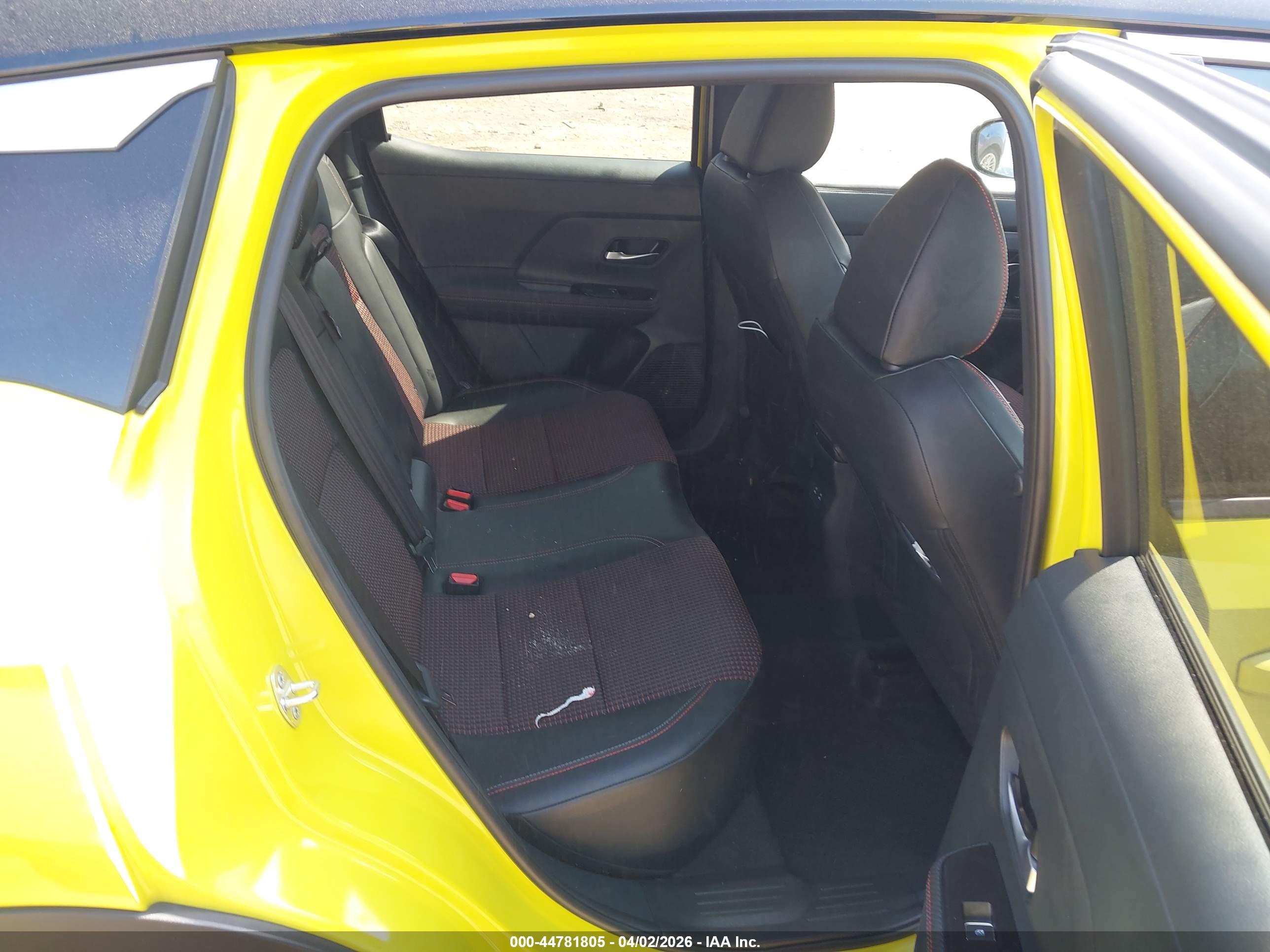 NISSAN KICKS image 8