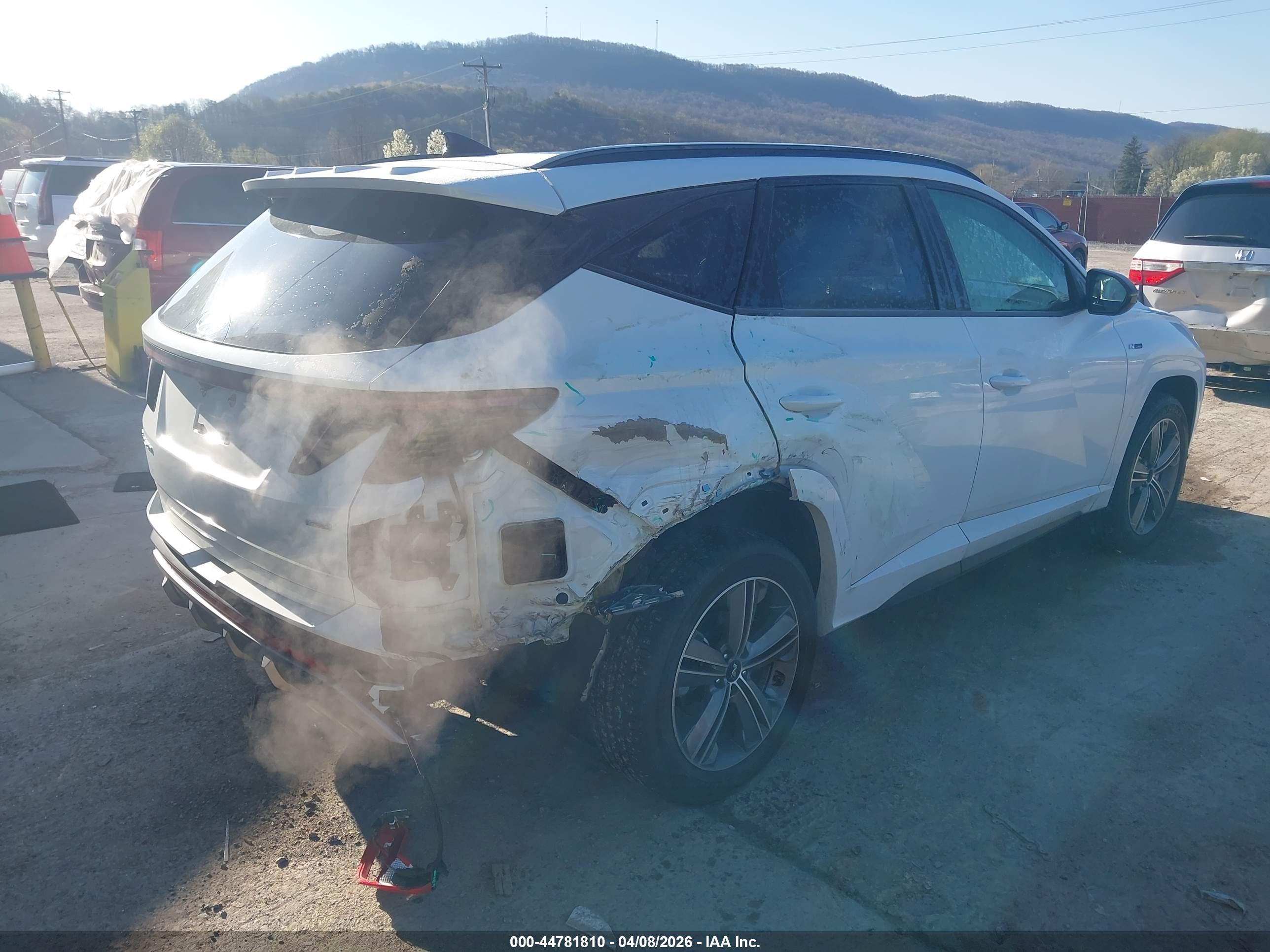 HYUNDAI TUCSON image 6