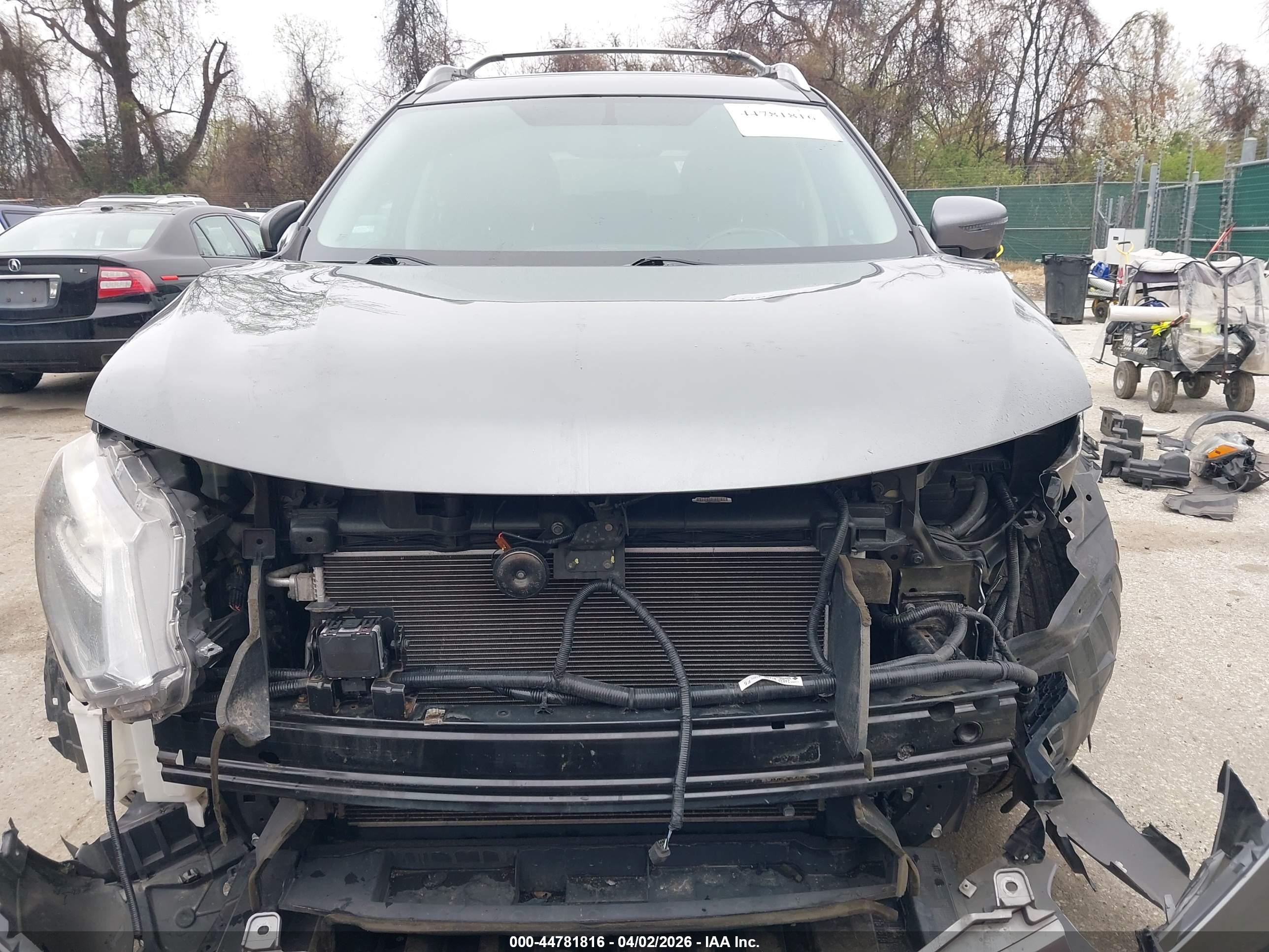 NISSAN ROGUE image 6