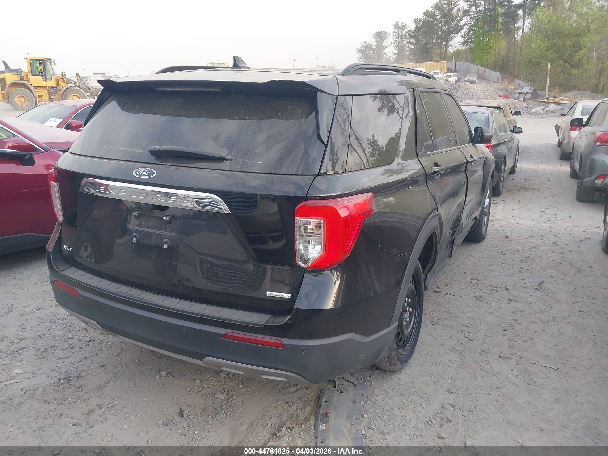 FORD EXPLORER image 4