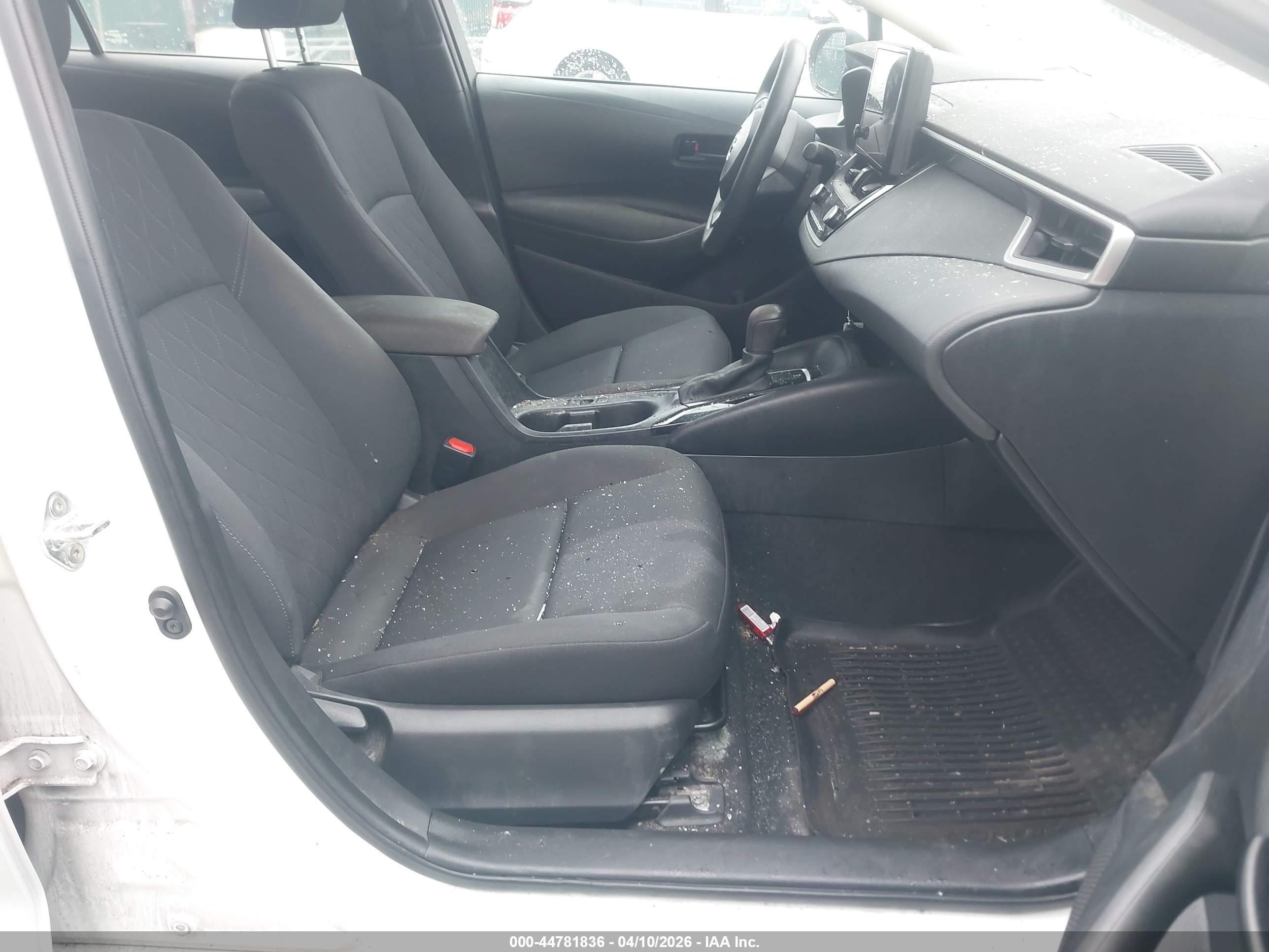 TOYOTA COROLLA image 5