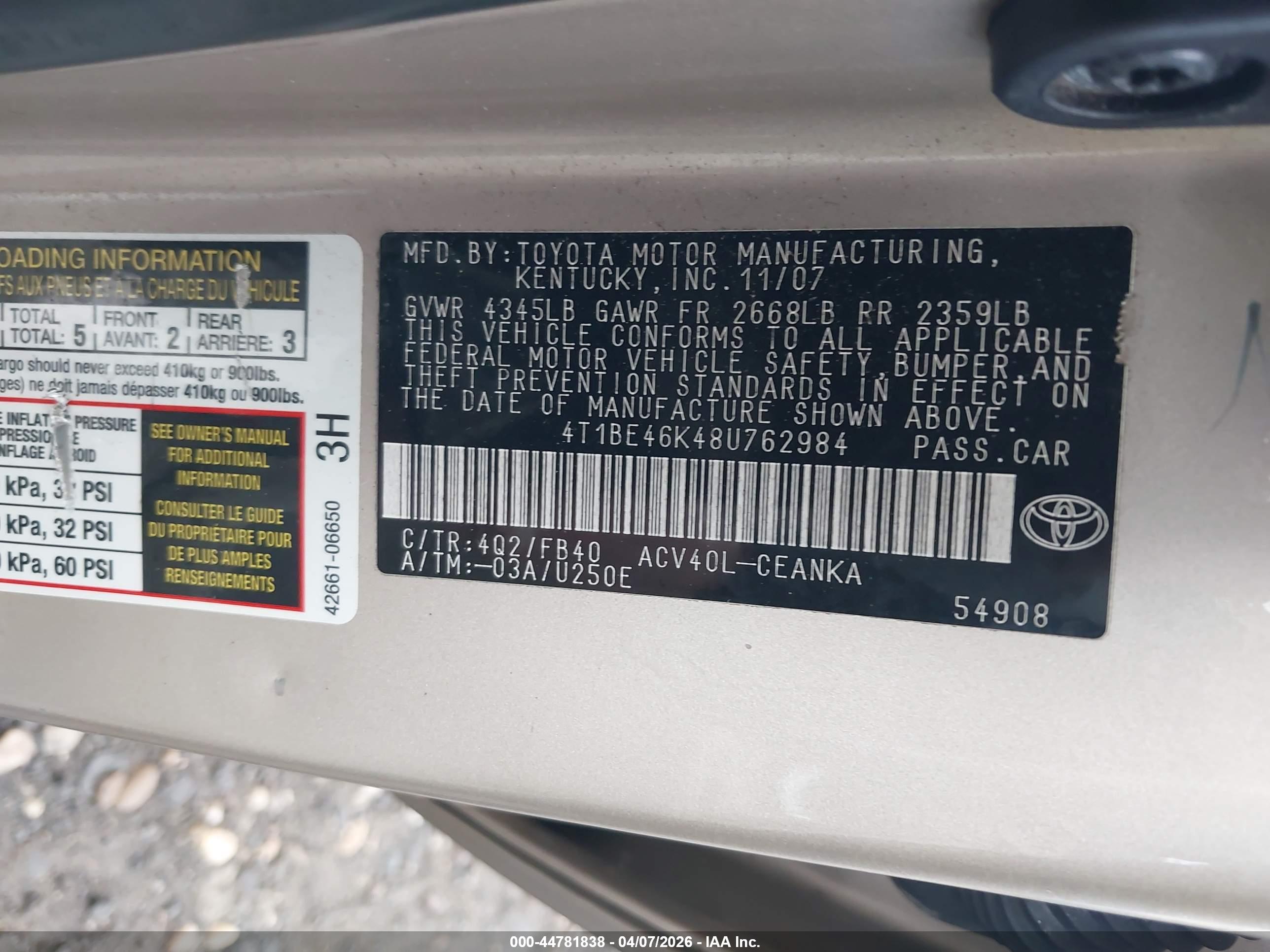 TOYOTA CAMRY image 9