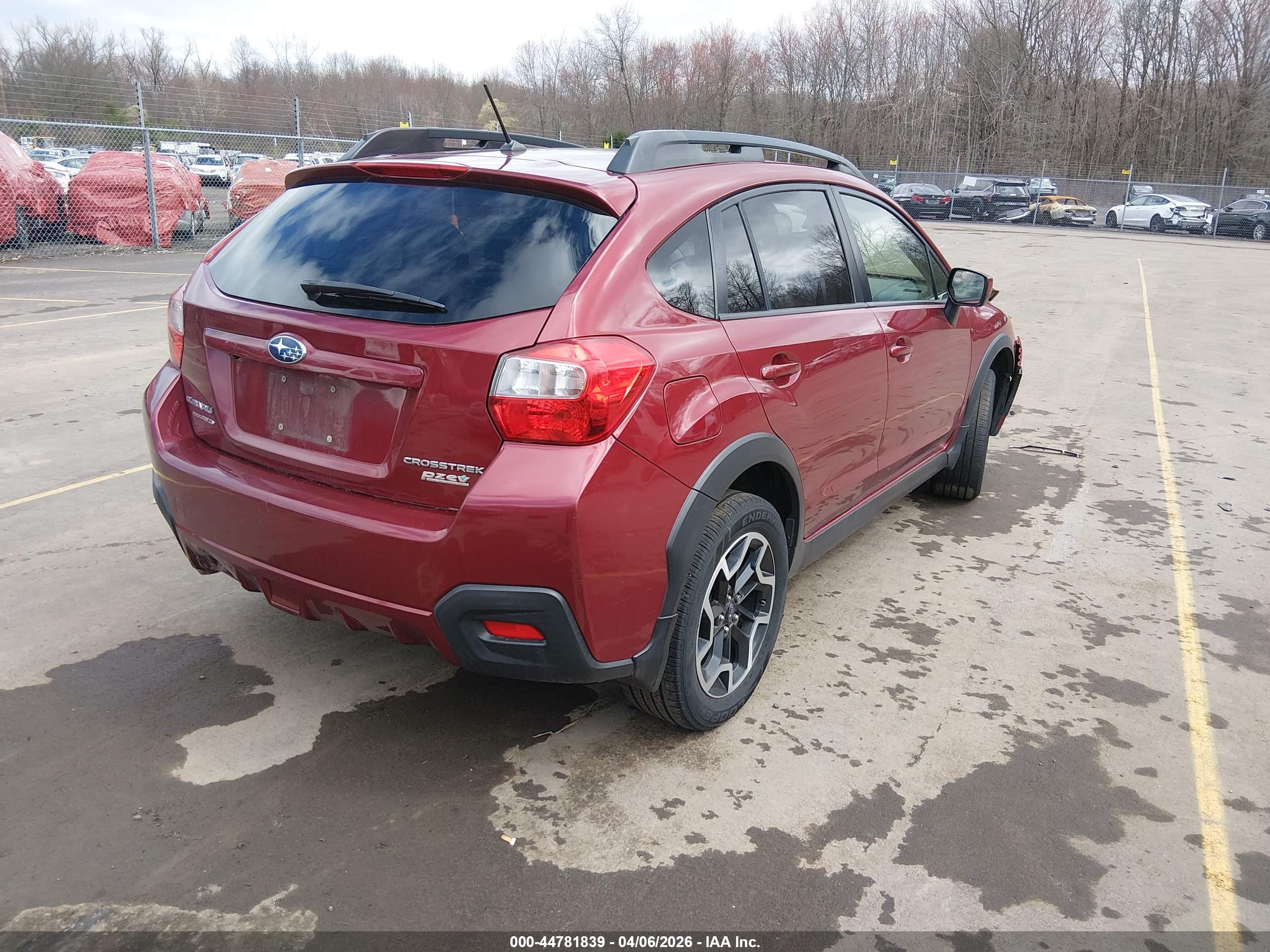 SUBARU CROSSTREK image 4