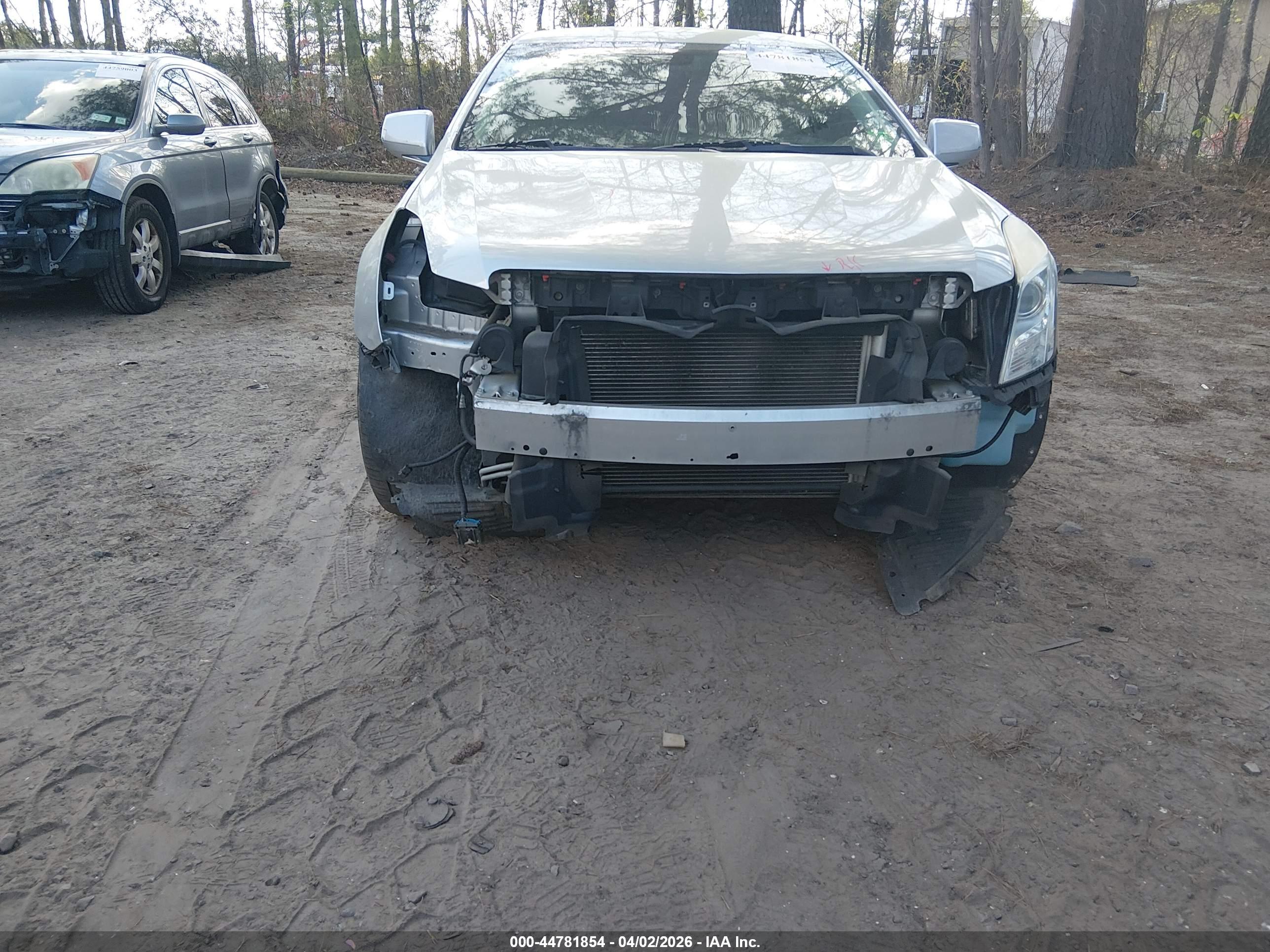 CADILLAC XTS image 6