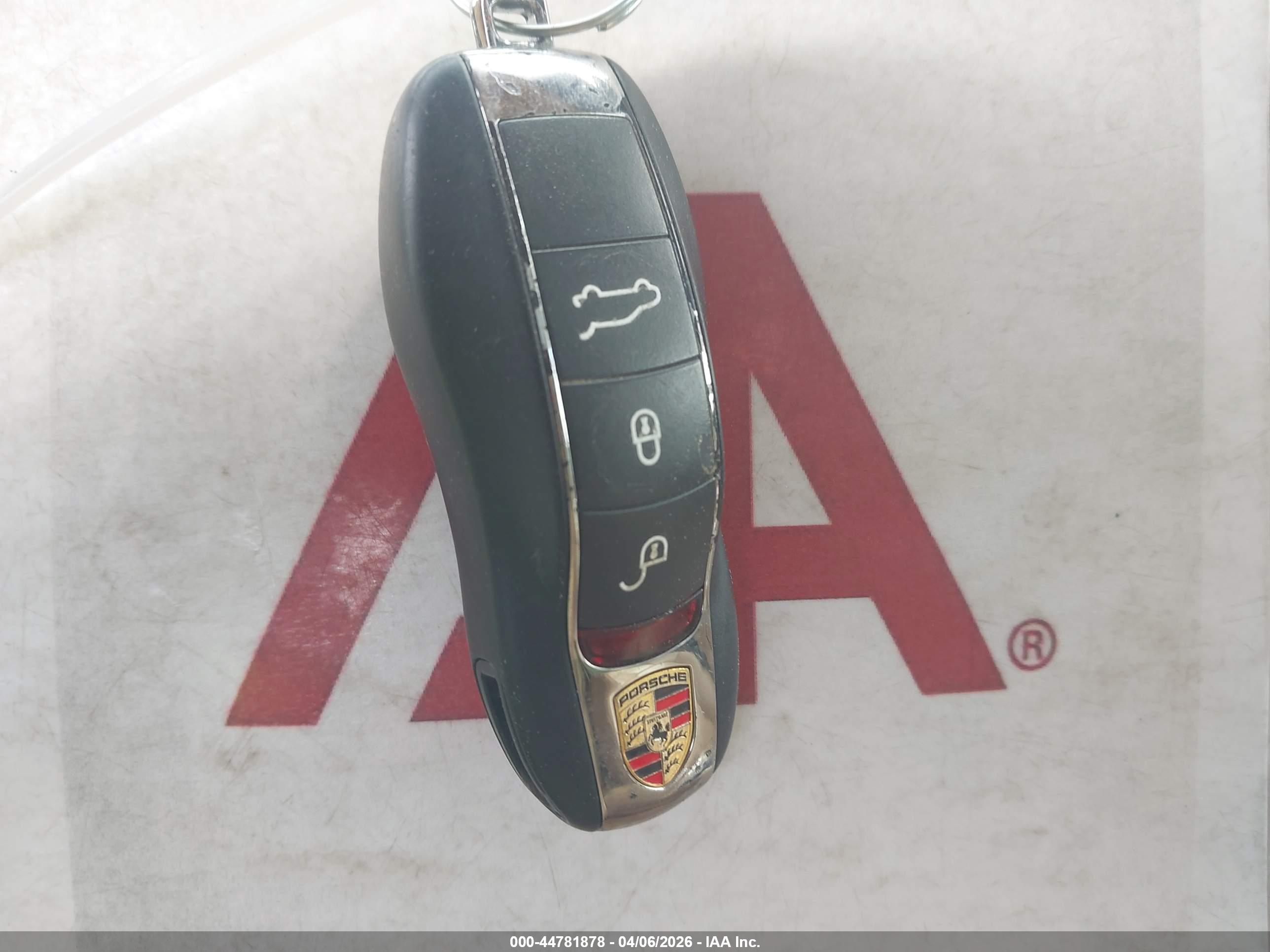 PORSCHE CAYENNE image 11
