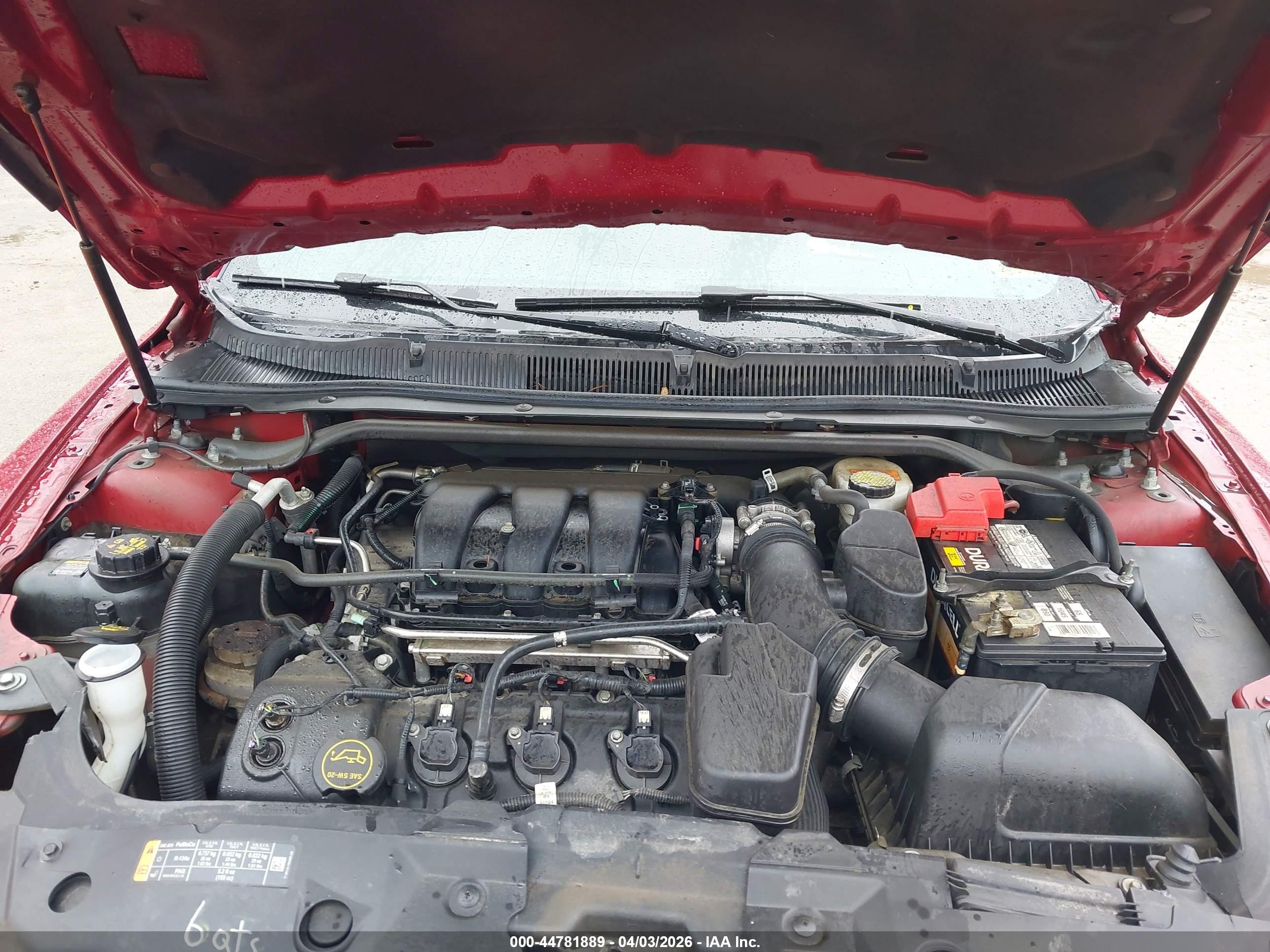 FORD TAURUS image 10