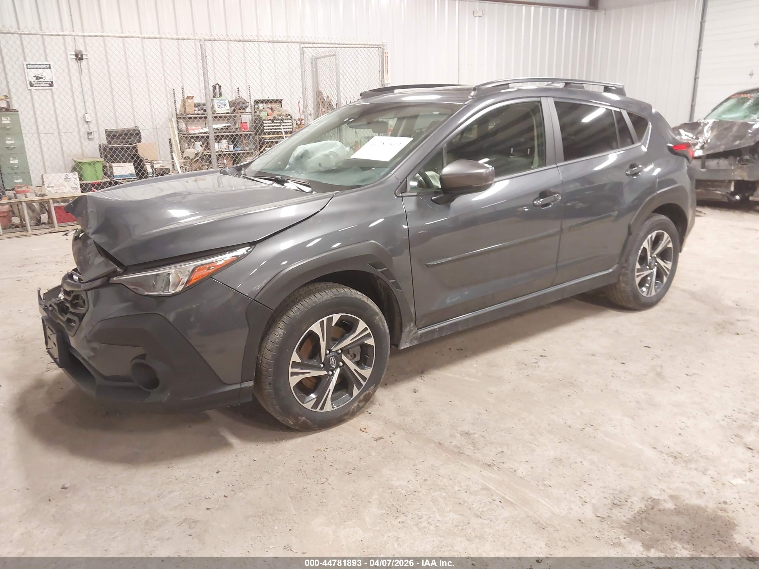SUBARU CROSSTREK image 2