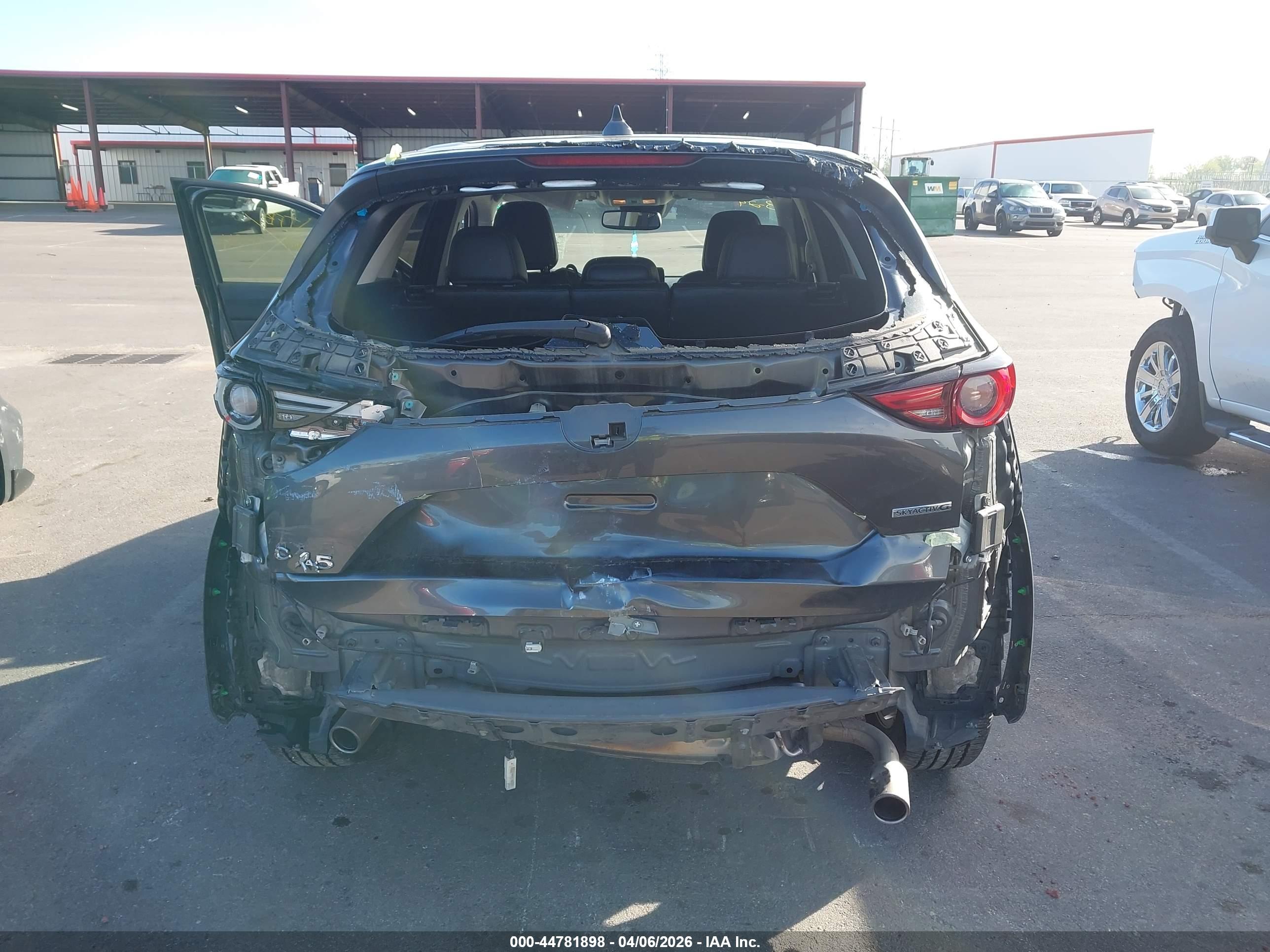 MAZDA CX-5 image 6