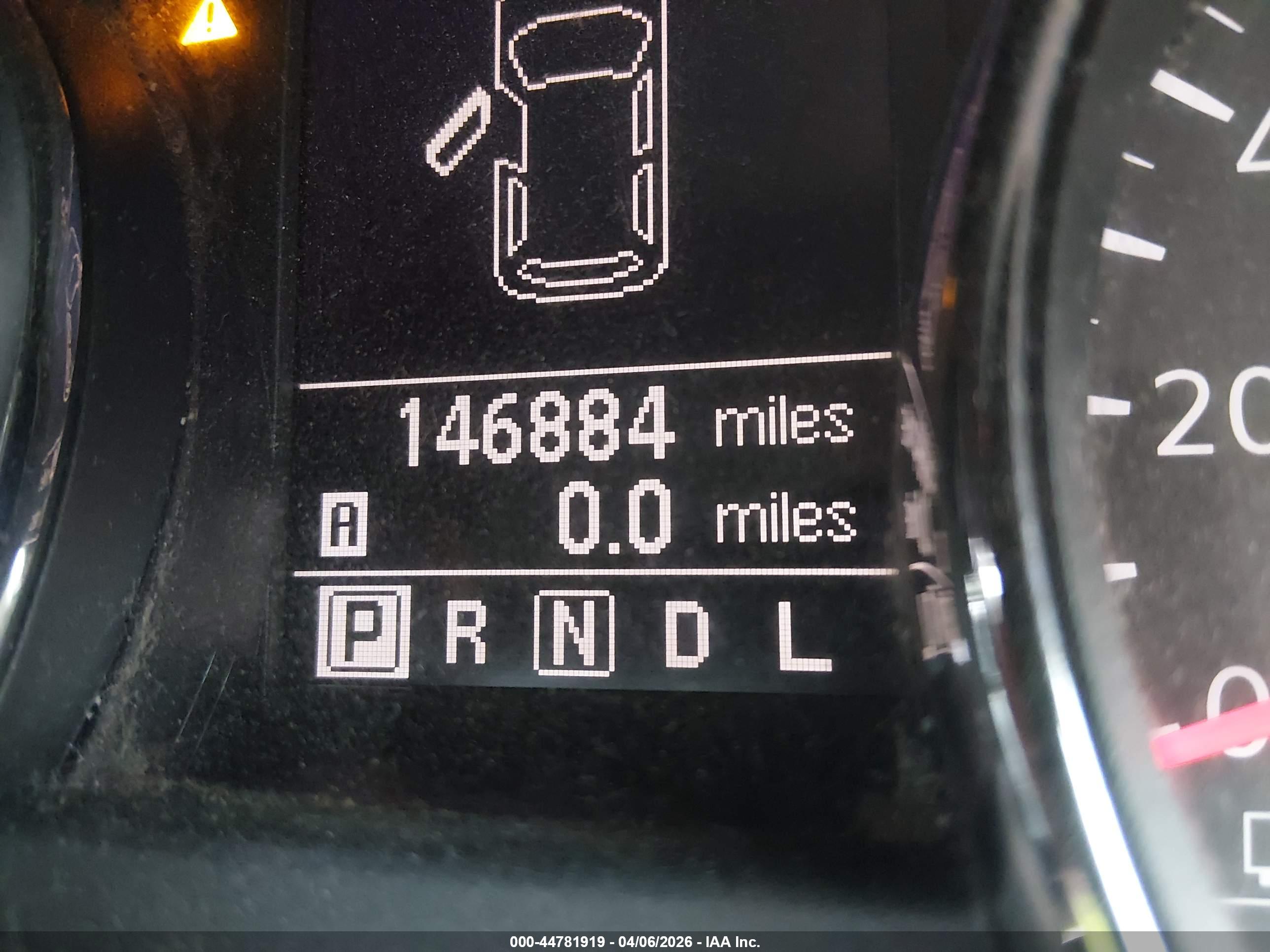 NISSAN ROGUE image 7