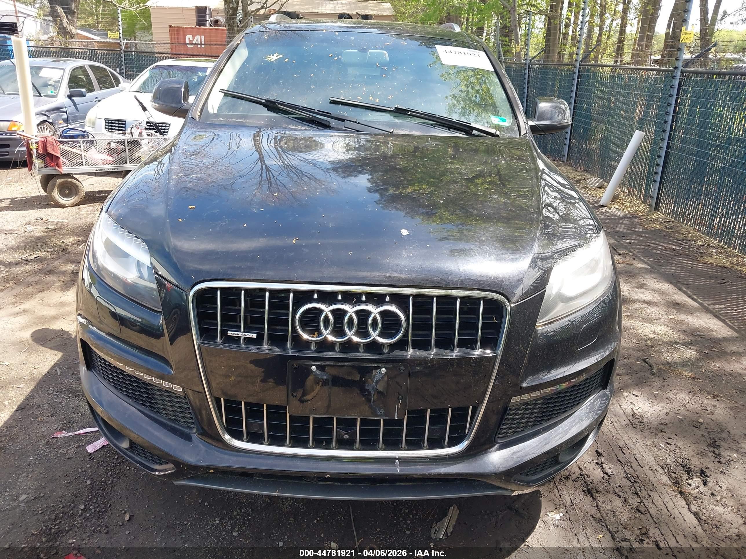 AUDI Q7 image 6