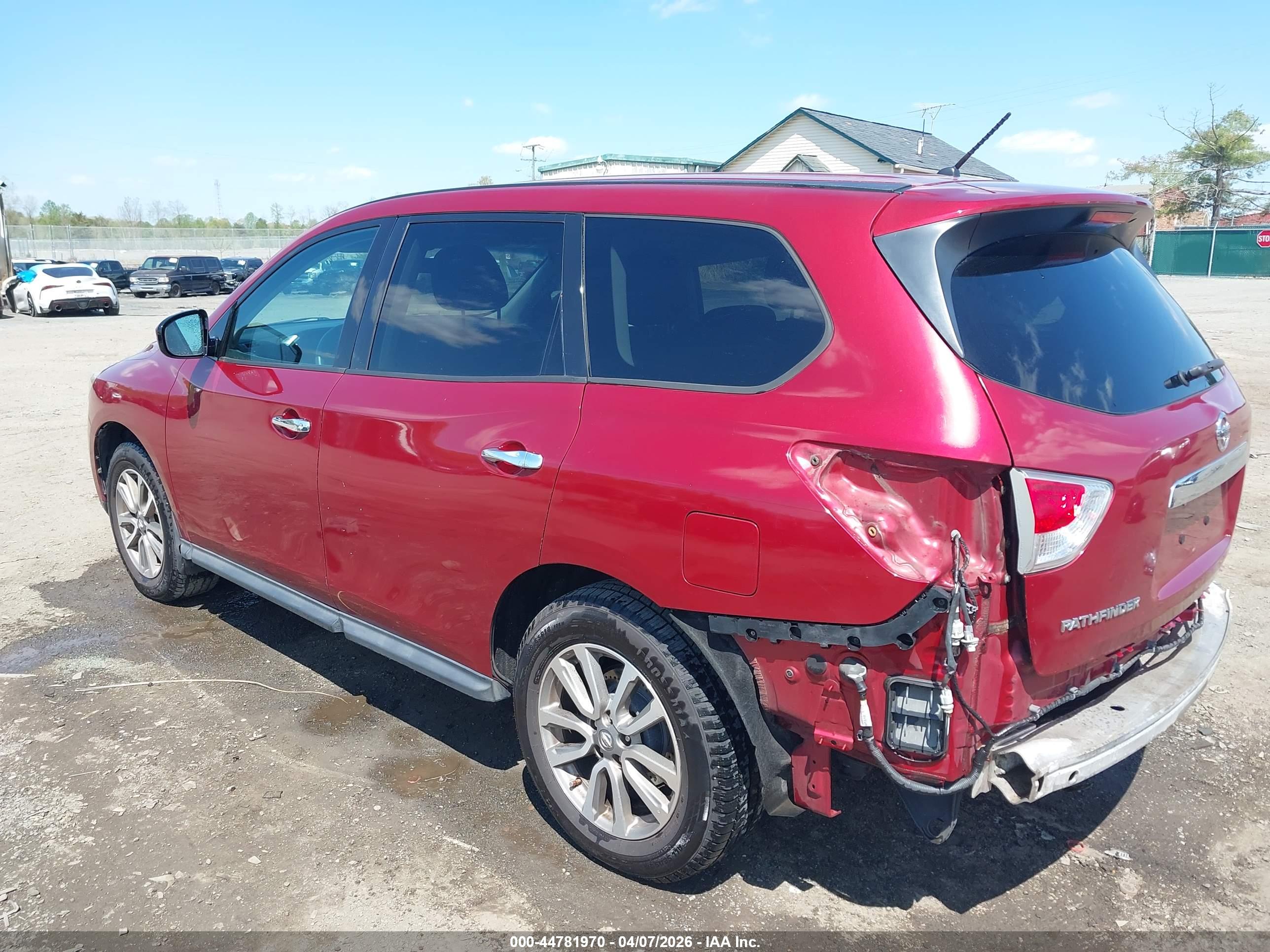 NISSAN PATHFINDER image 3
