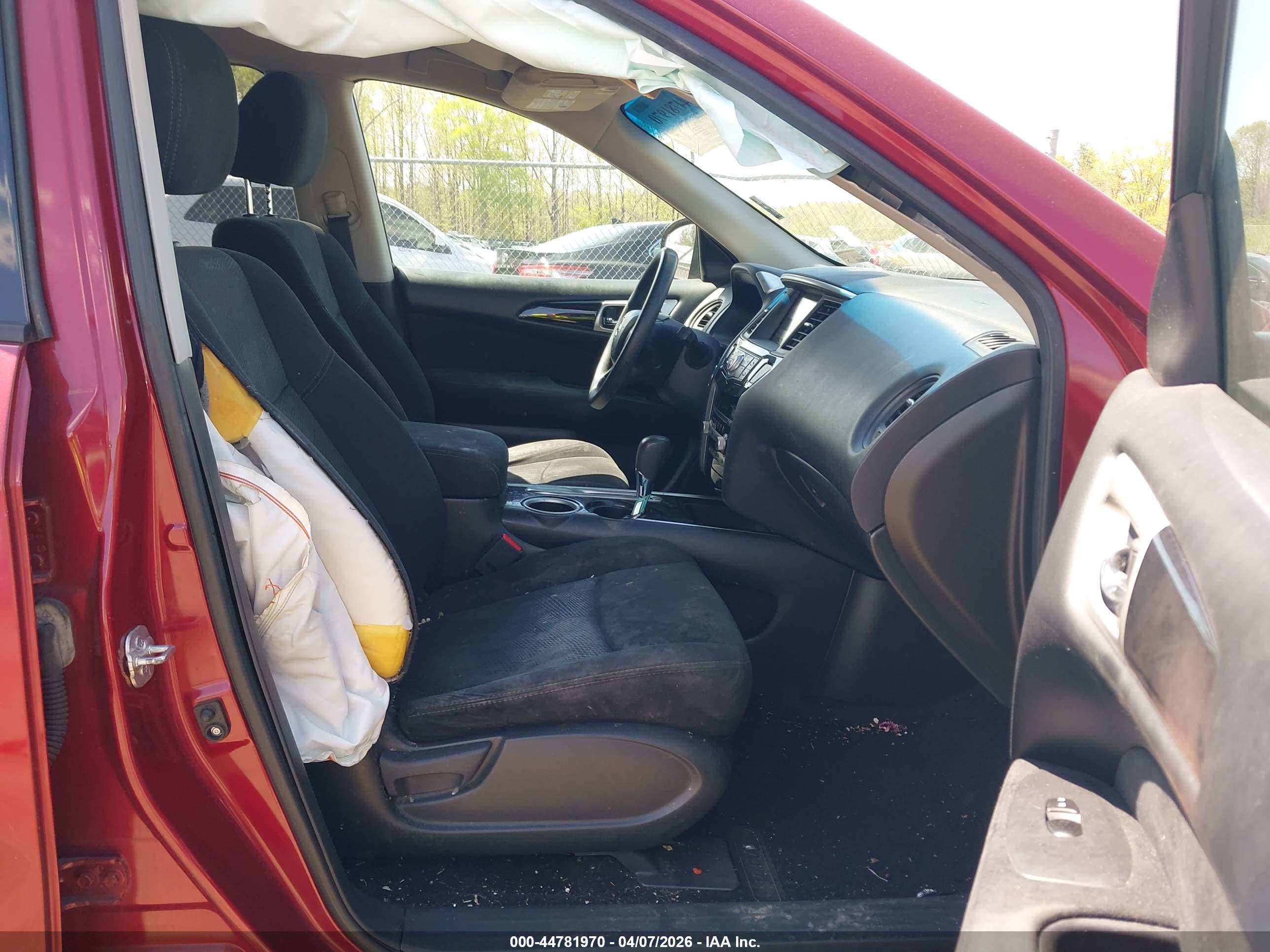 NISSAN PATHFINDER image 5