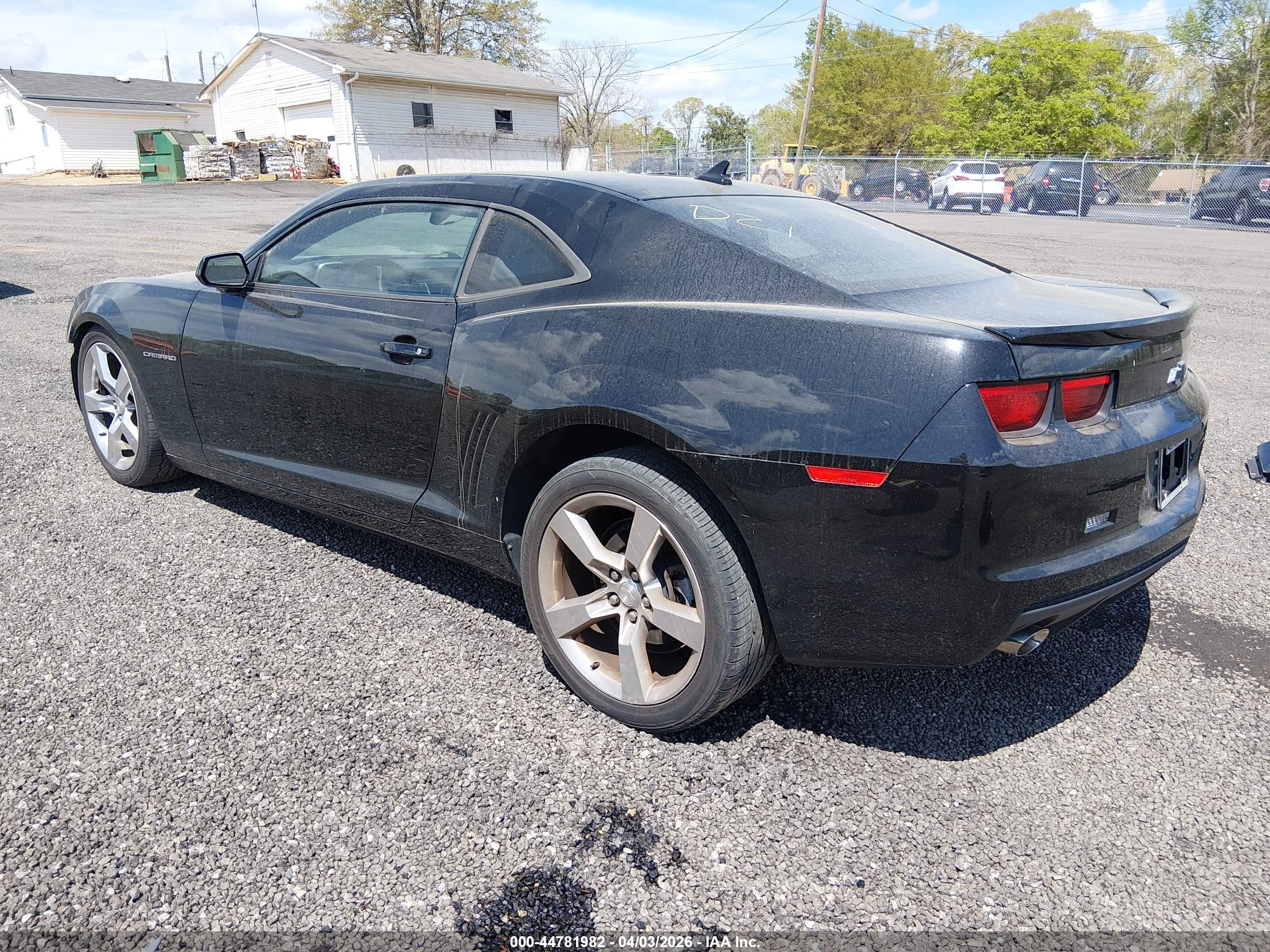 CHEVROLET CAMARO image 3