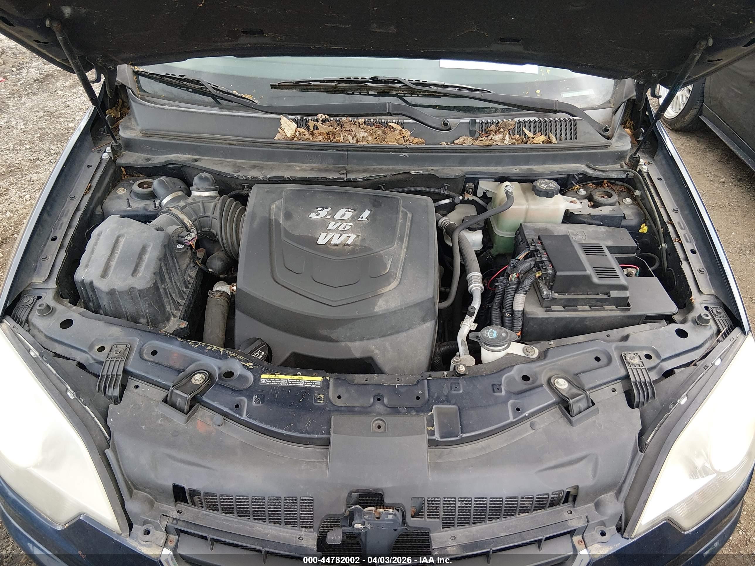 SATURN VUE image 10