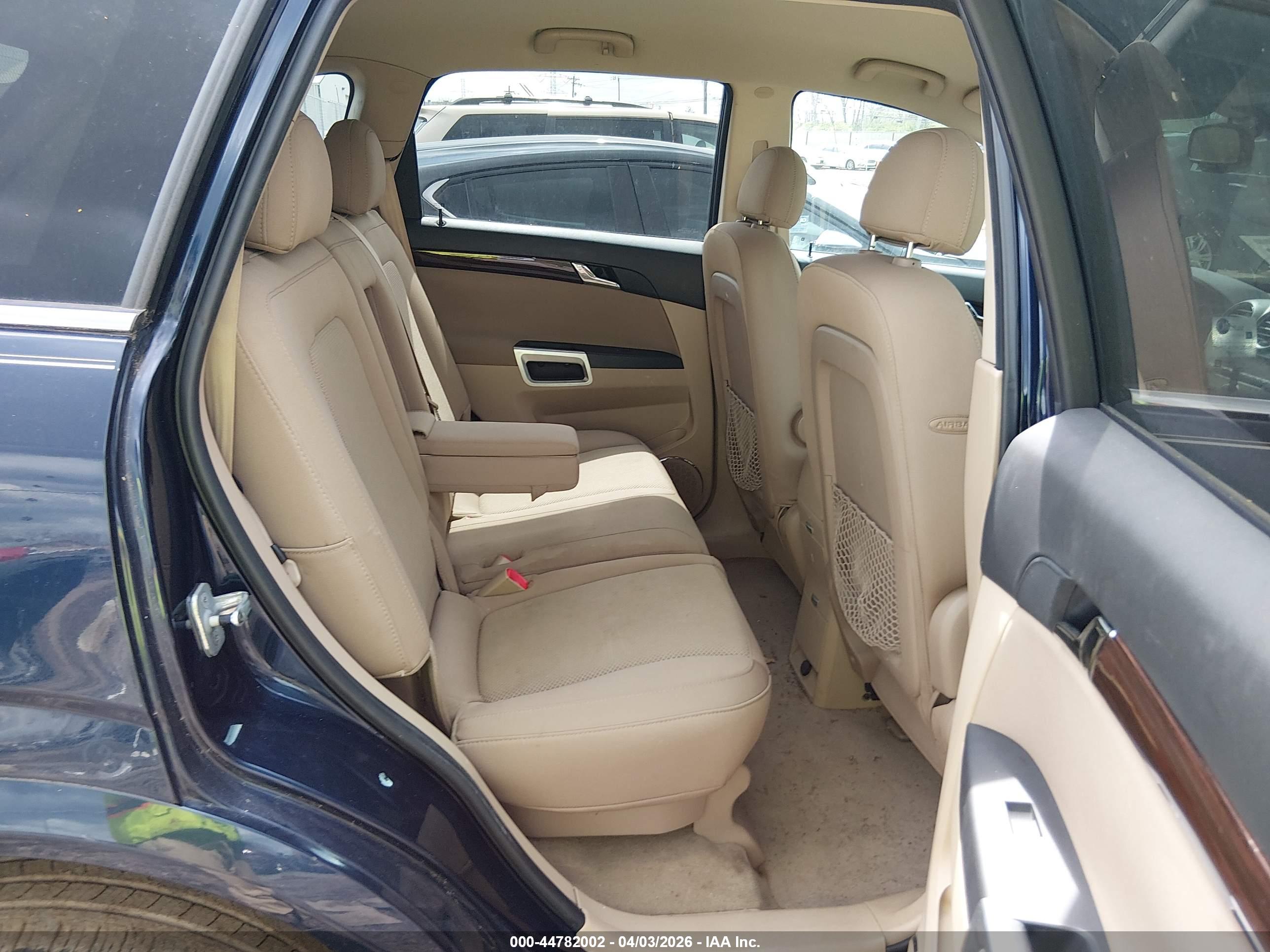 SATURN VUE image 8