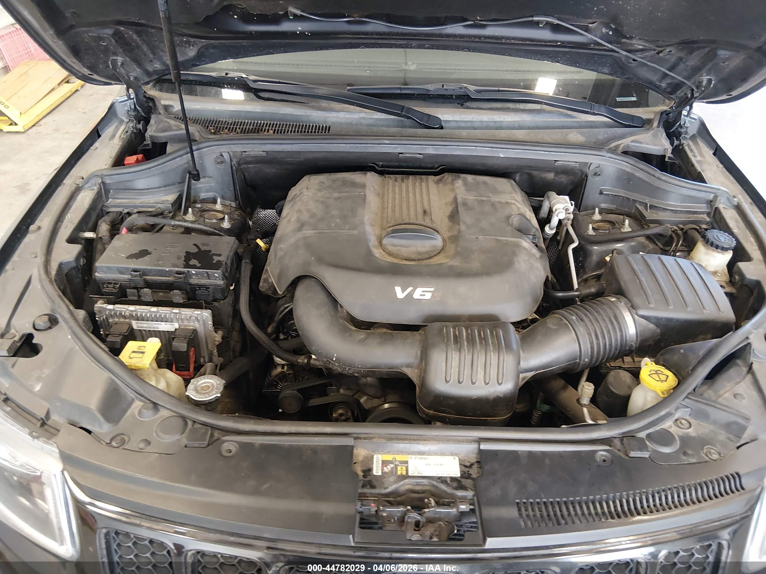 JEEP GRAND image 10