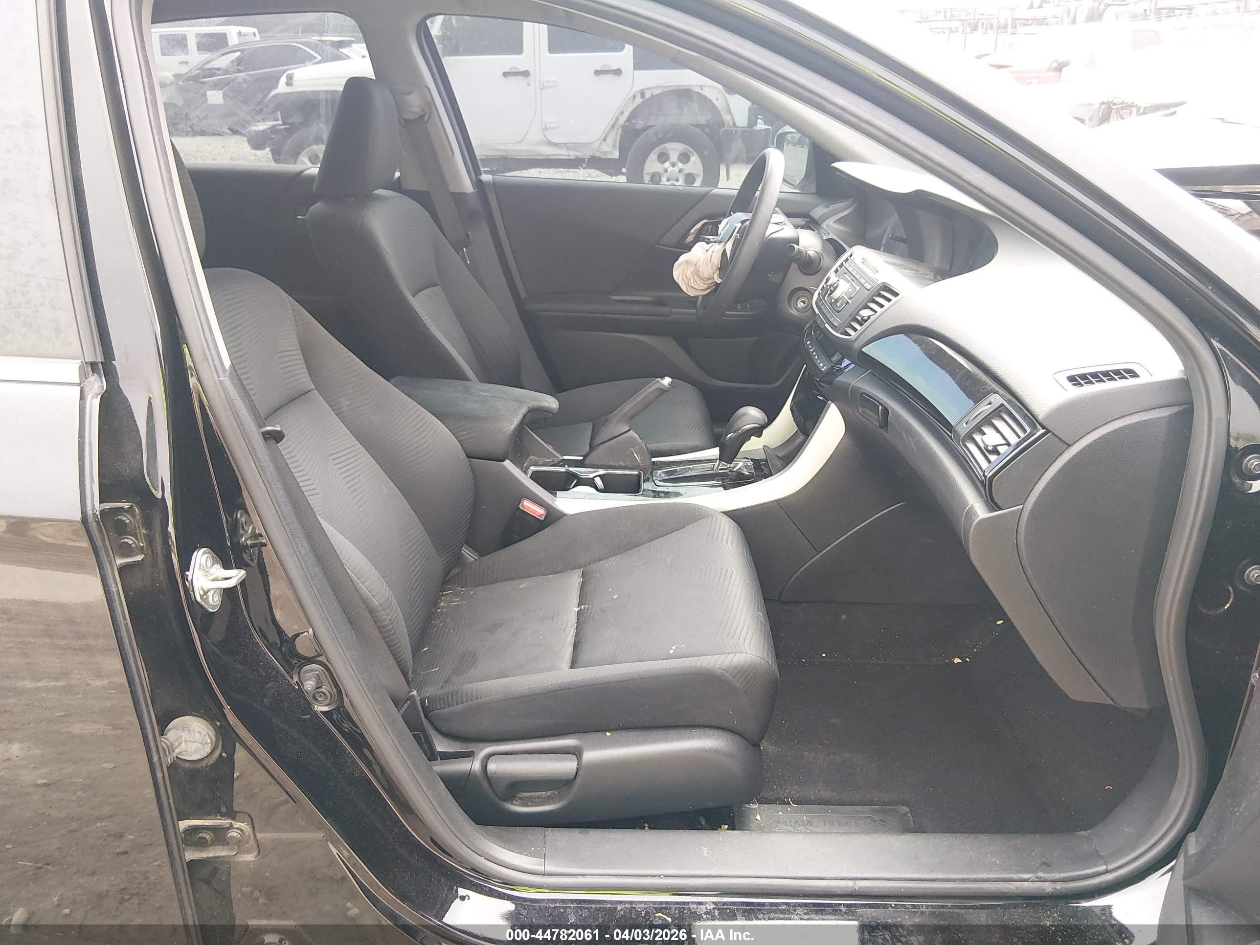 HONDA ACCORD image 5