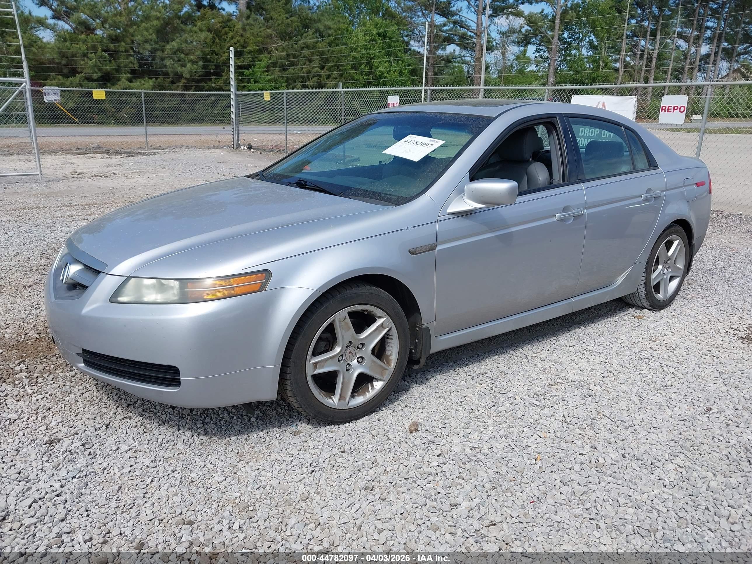 ACURA TL image 2