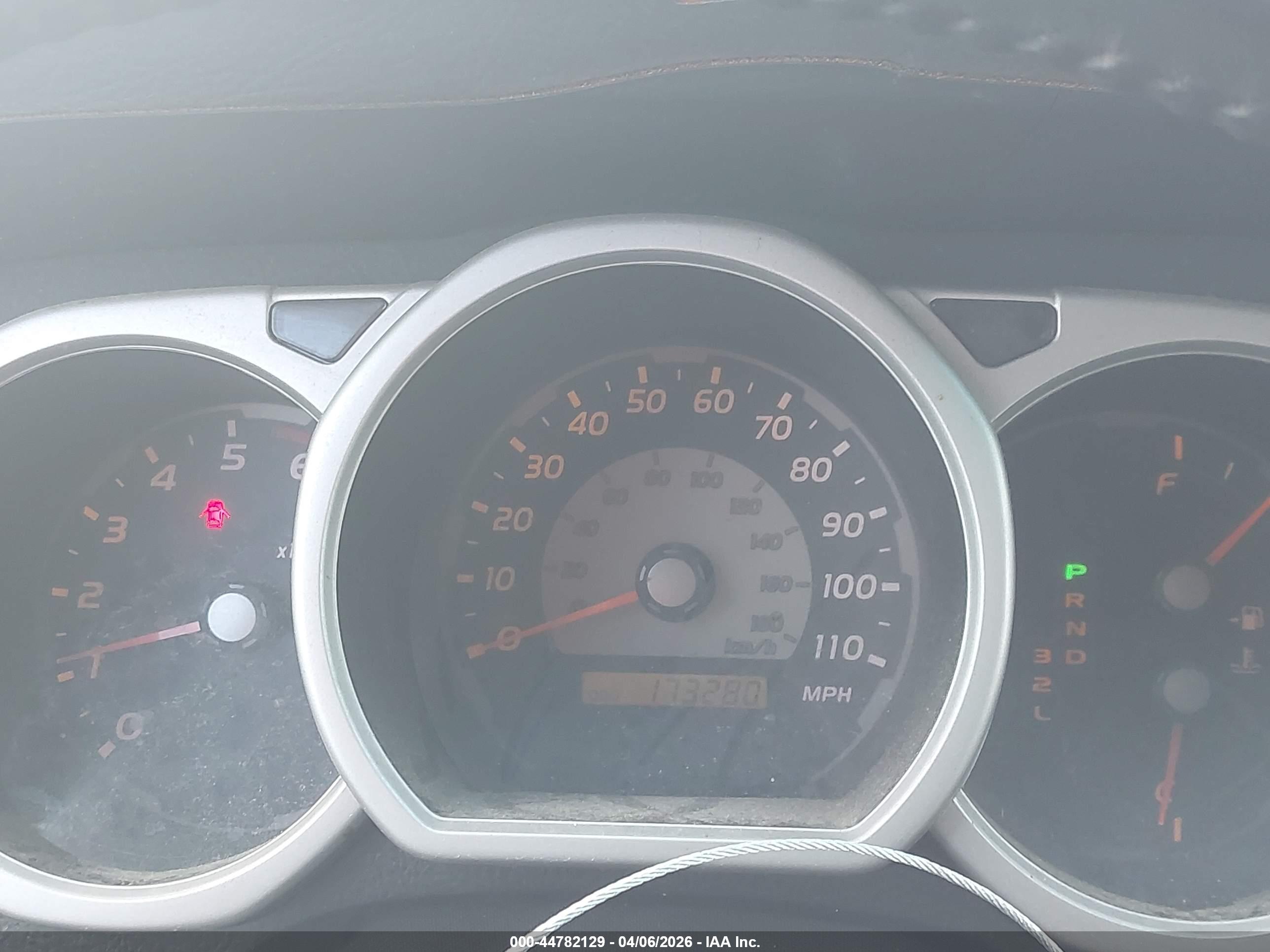 TOYOTA 4RUNNER image 7