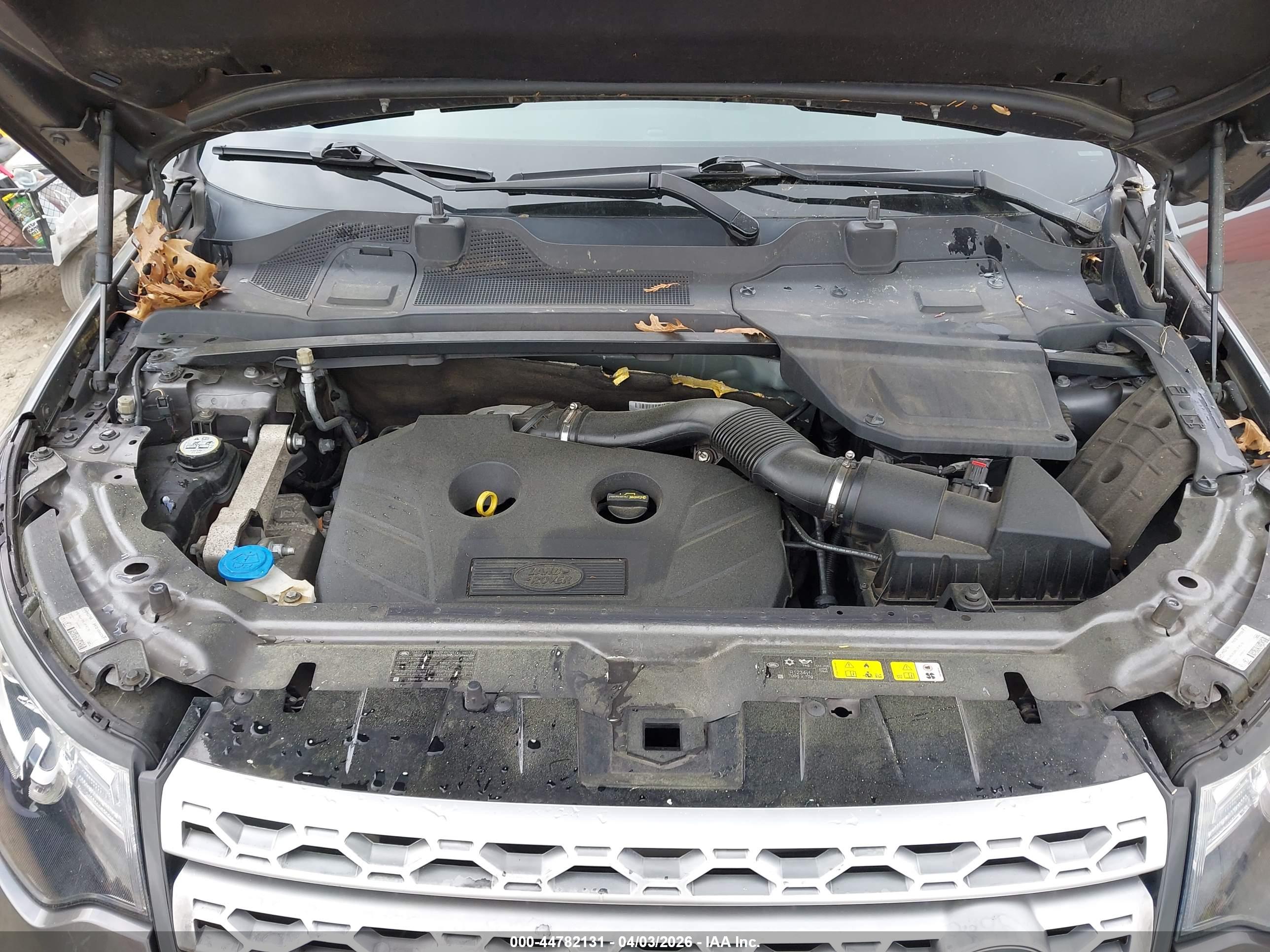 LAND ROVER image 10