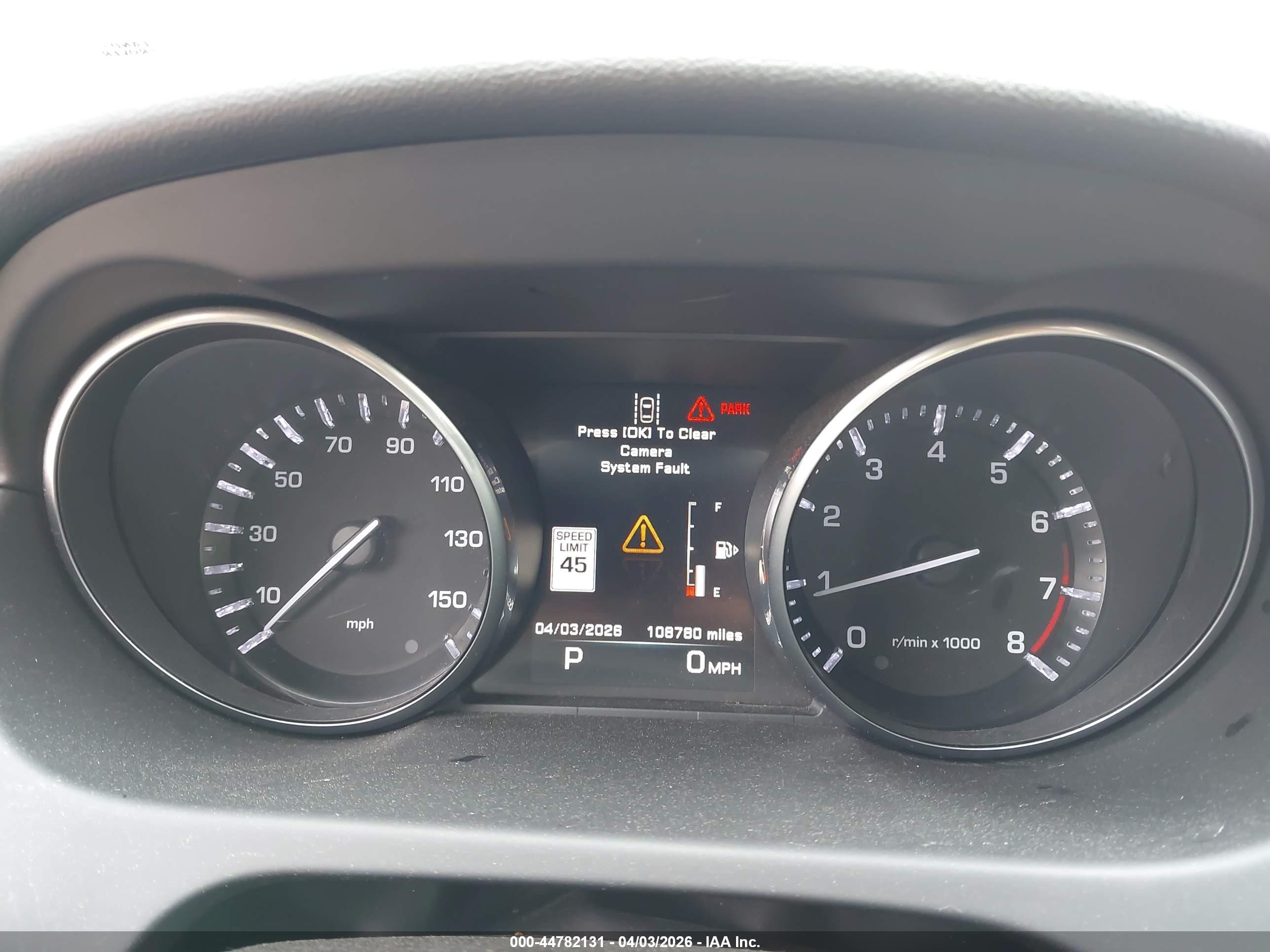 LAND ROVER image 7