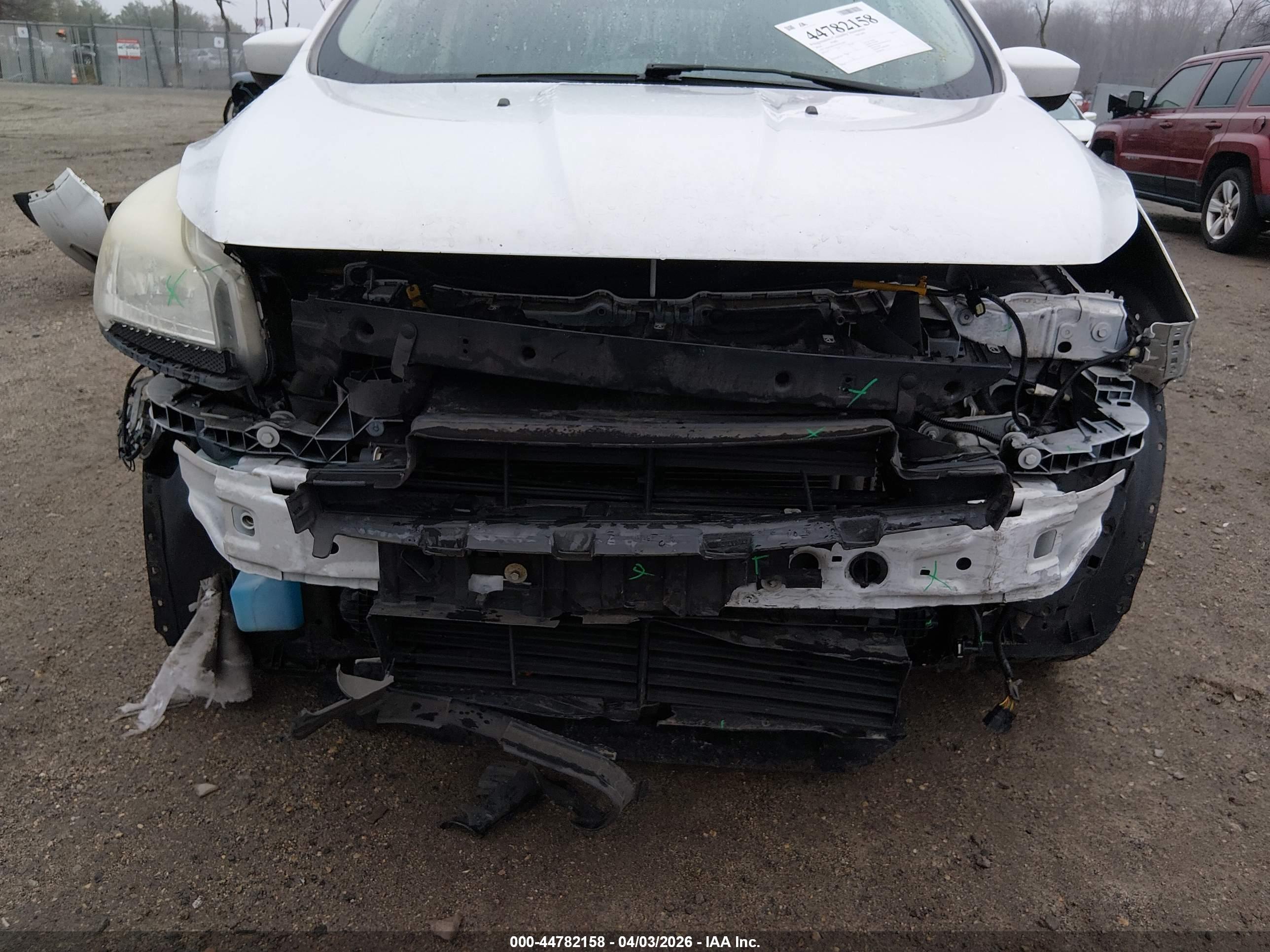 FORD ESCAPE image 6
