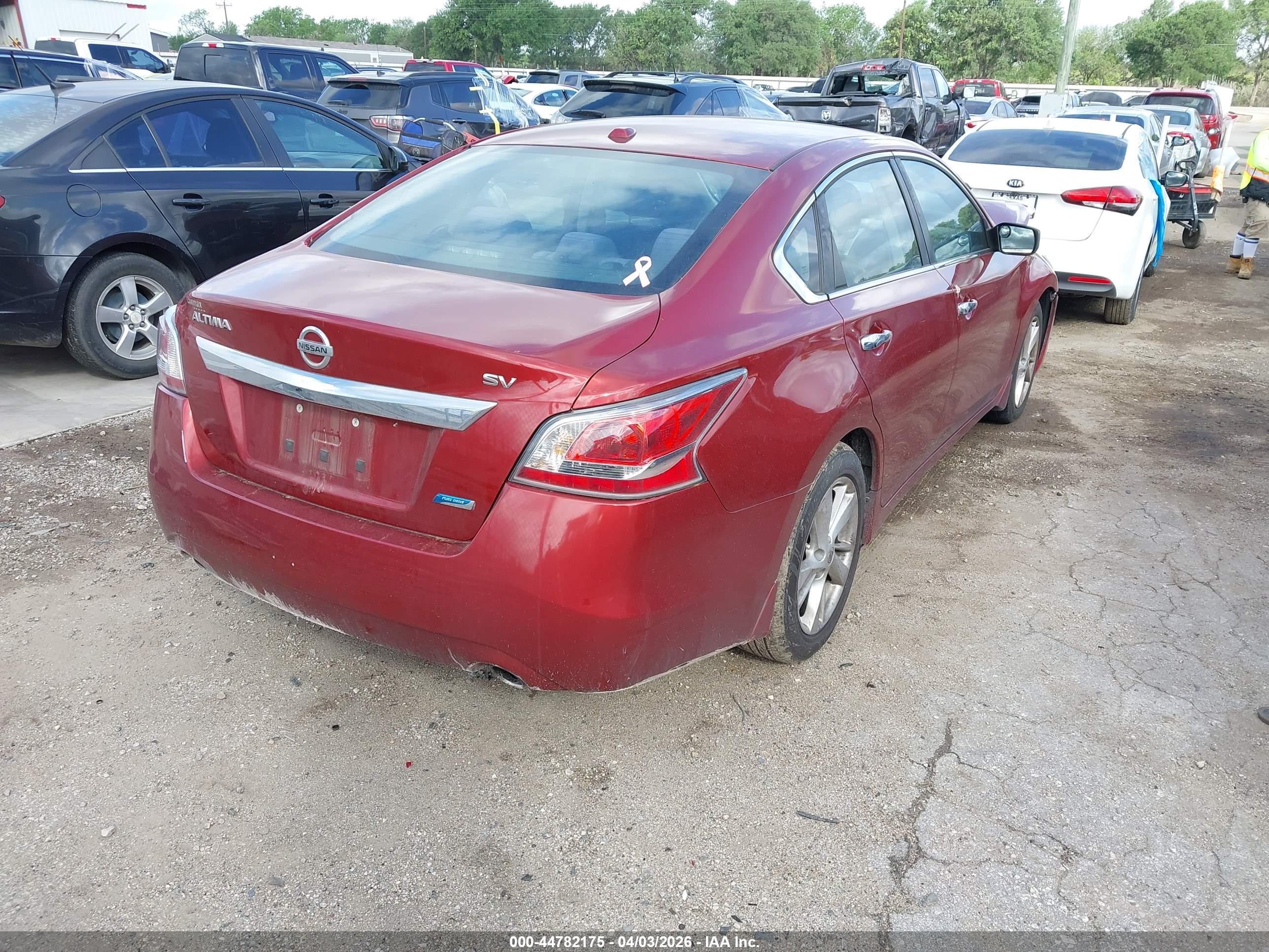 NISSAN ALTIMA image 4