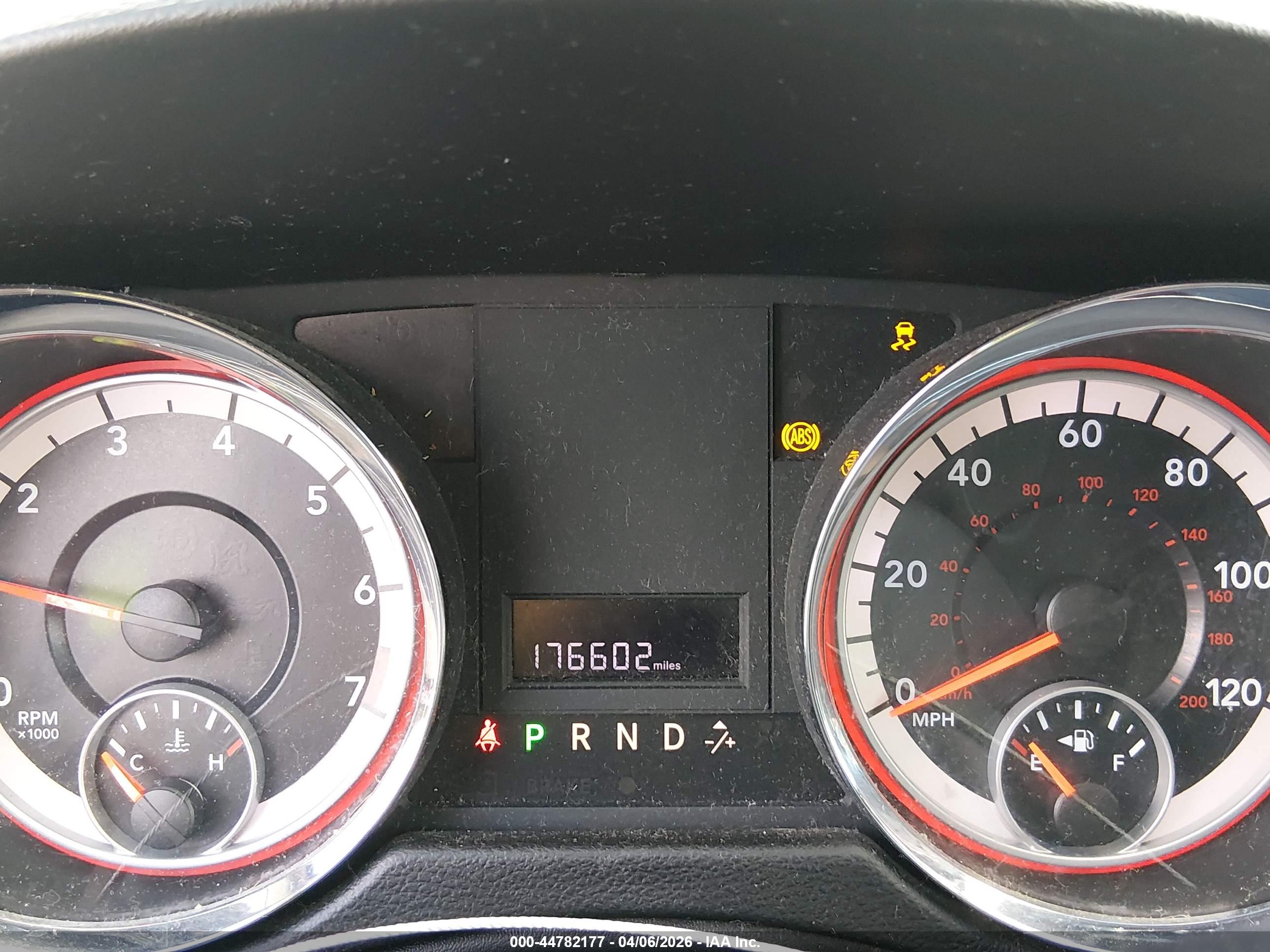 DODGE GRAND image 7