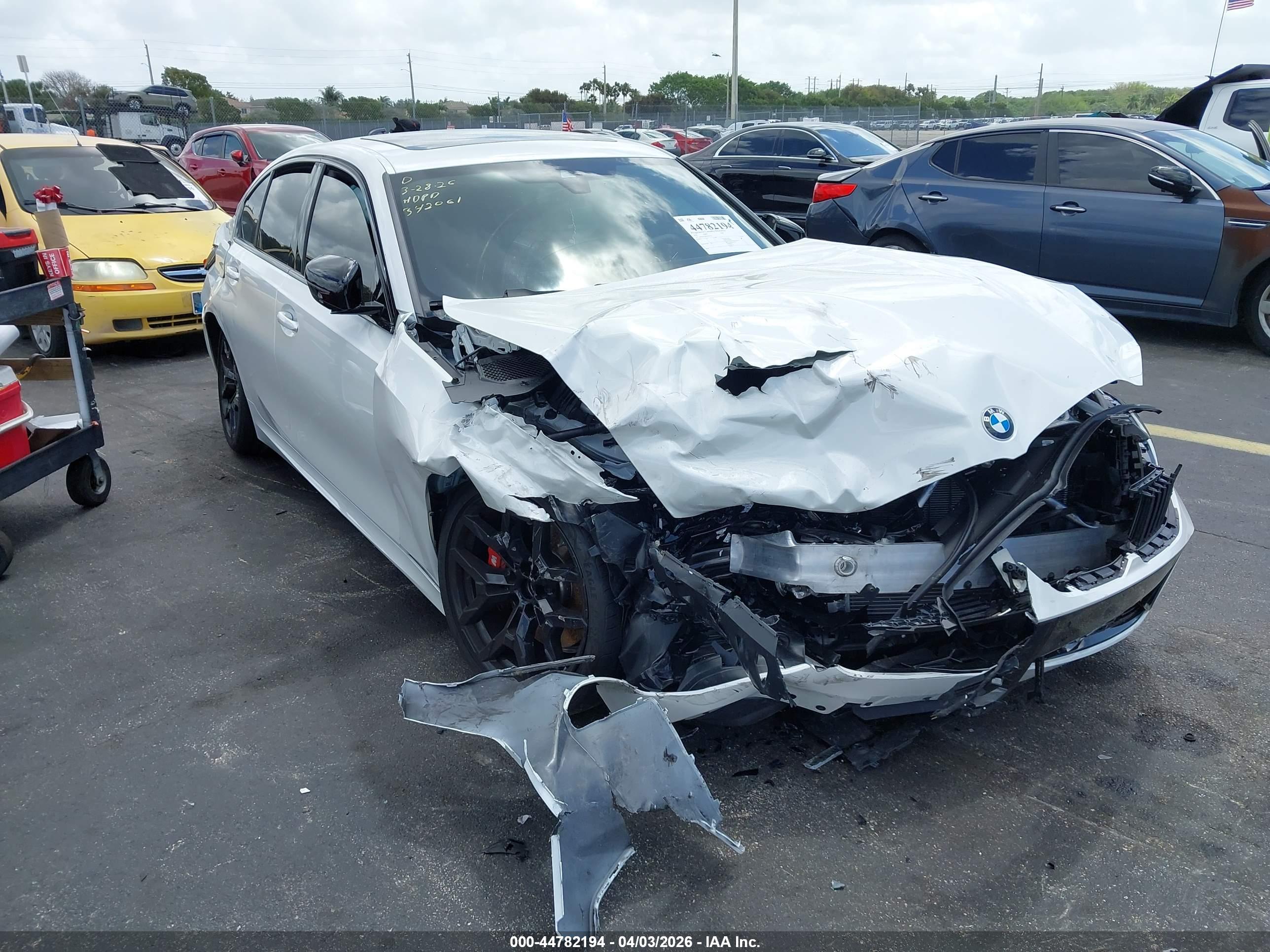 BMW 330I image 6