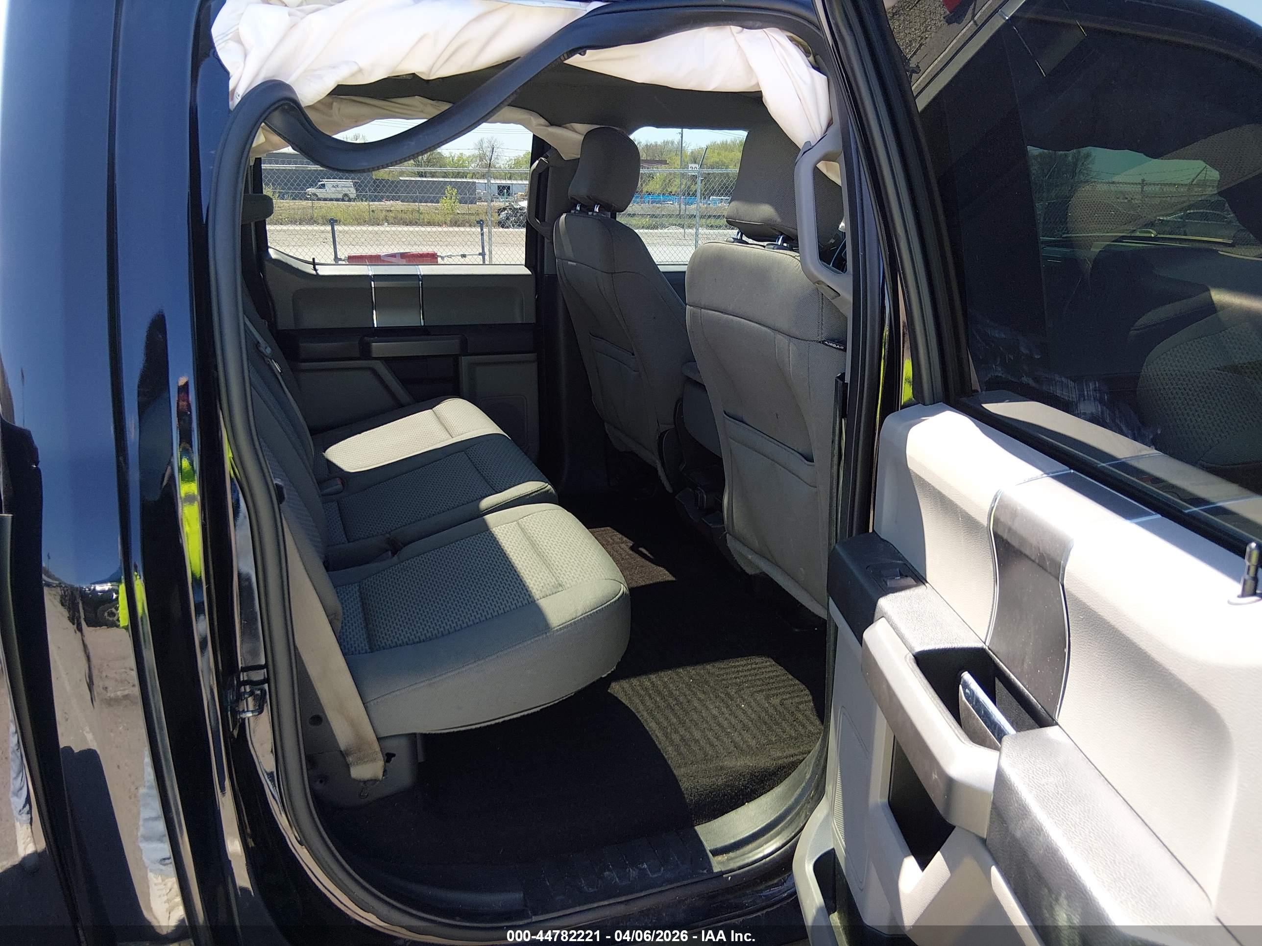 FORD F-150 image 8