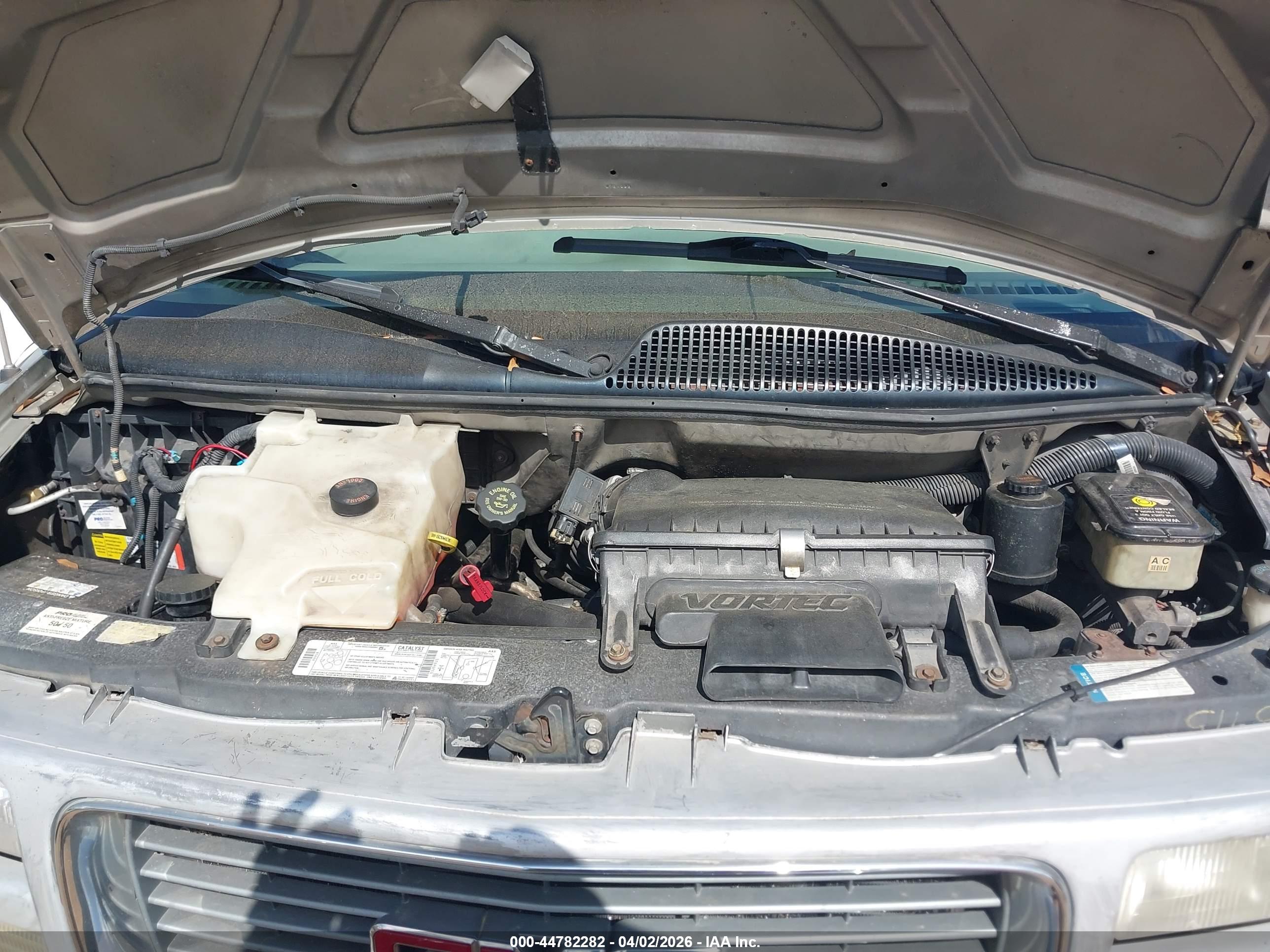 GMC SAVANA image 10