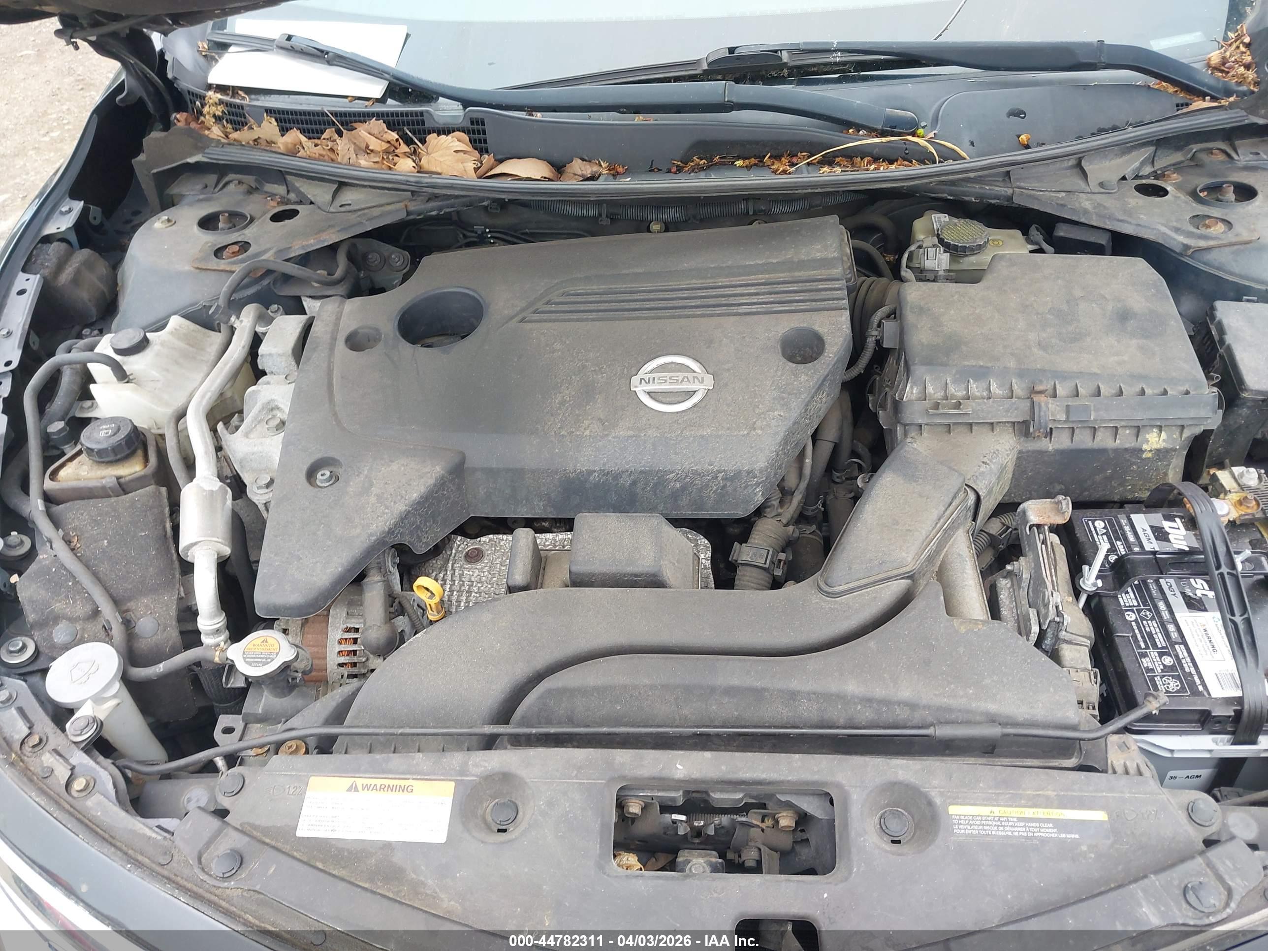 NISSAN ALTIMA image 10