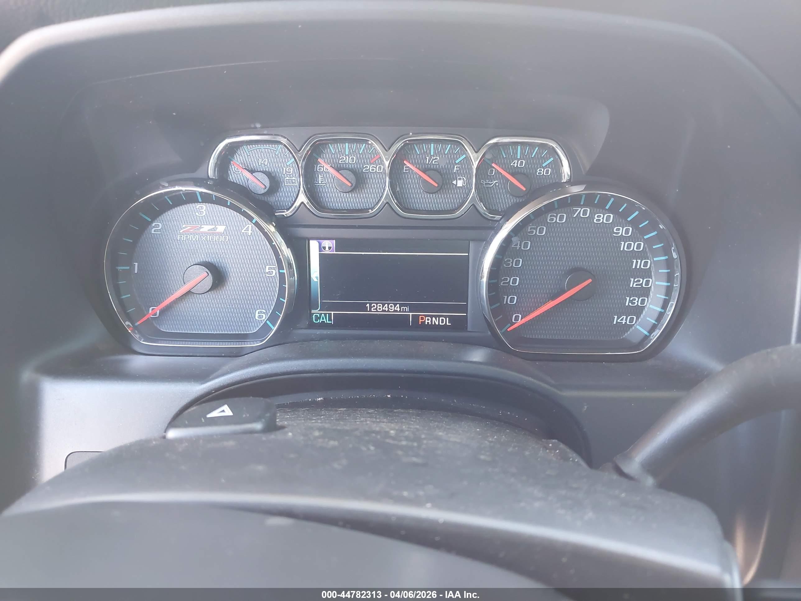 CHEVROLET SILVERADO image 7