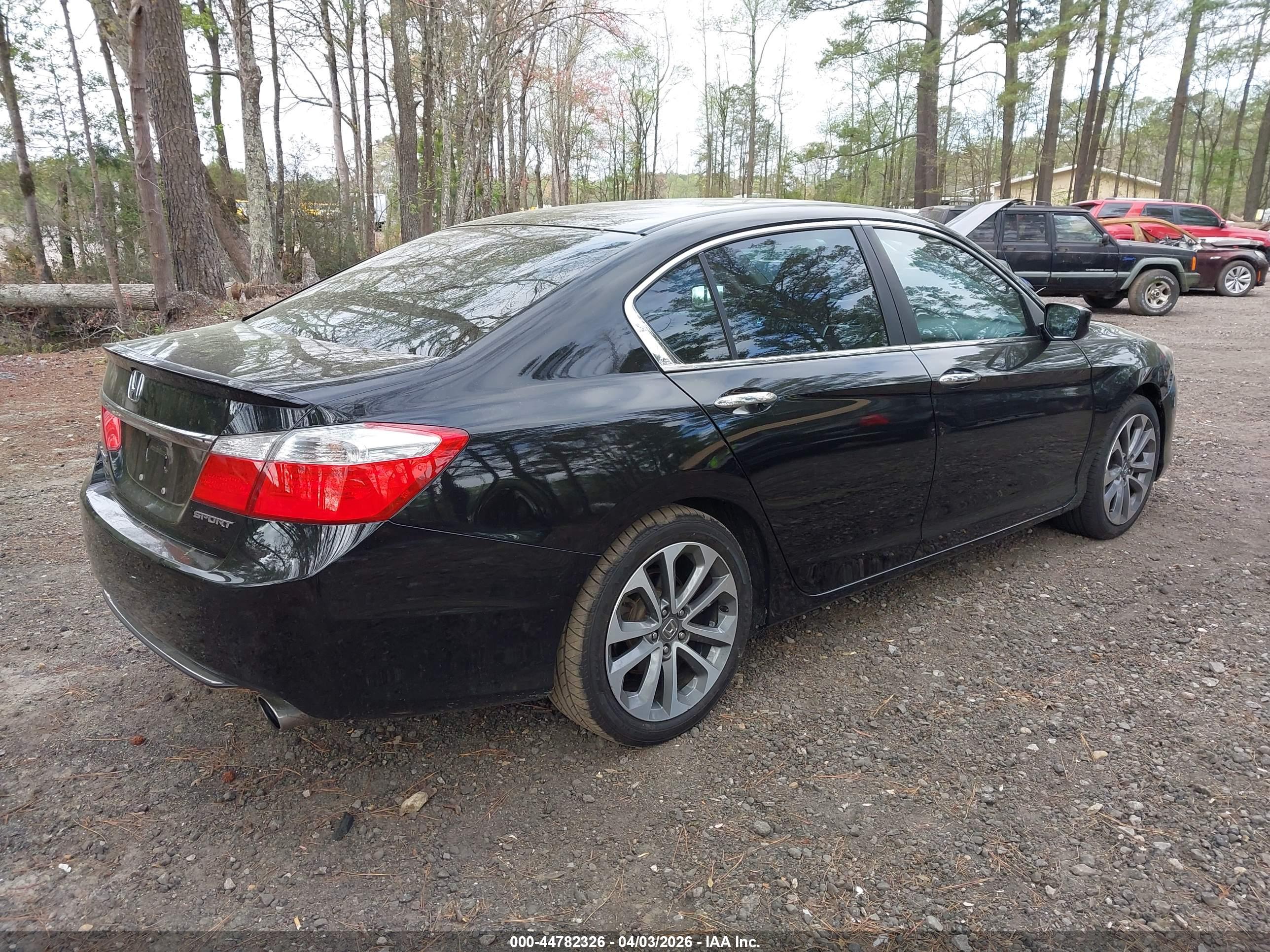 HONDA ACCORD image 4