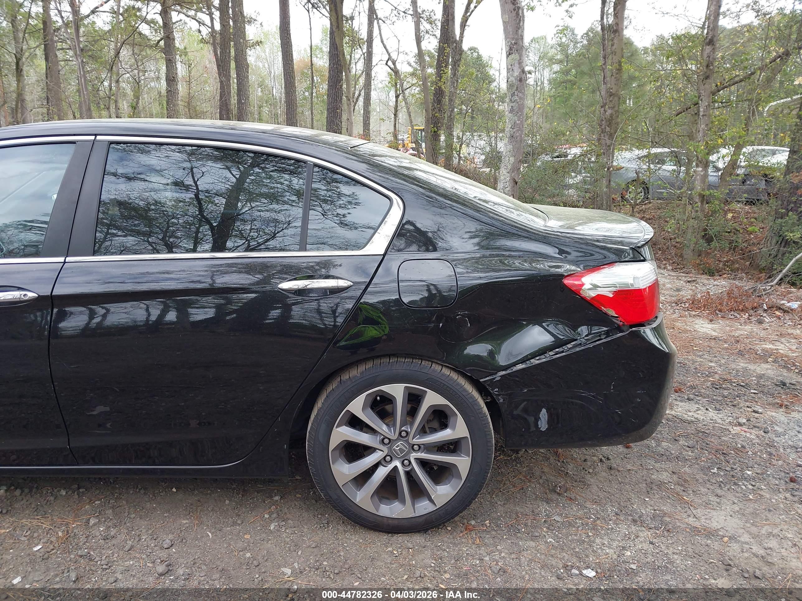 HONDA ACCORD image 6