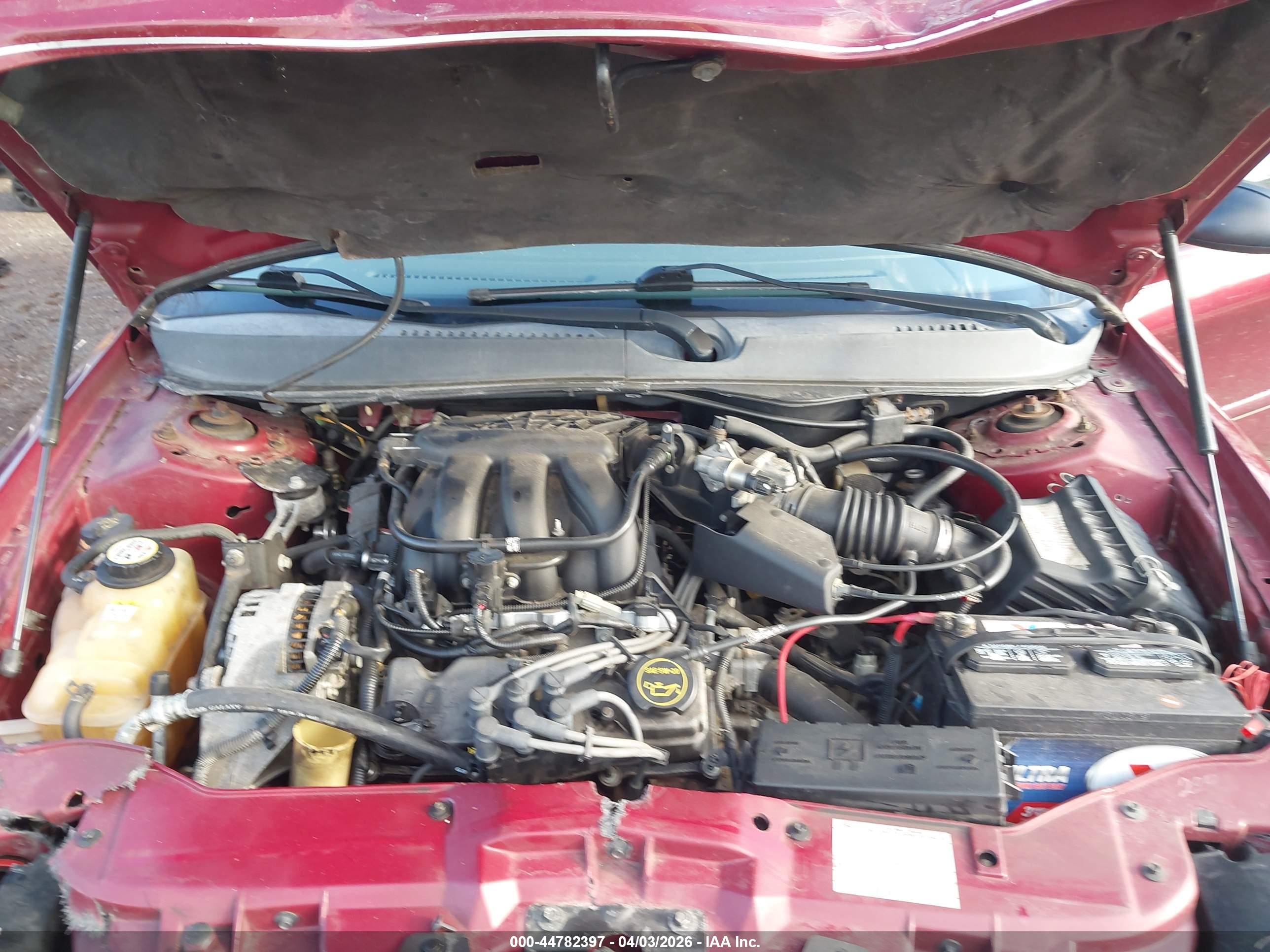 FORD TAURUS image 10