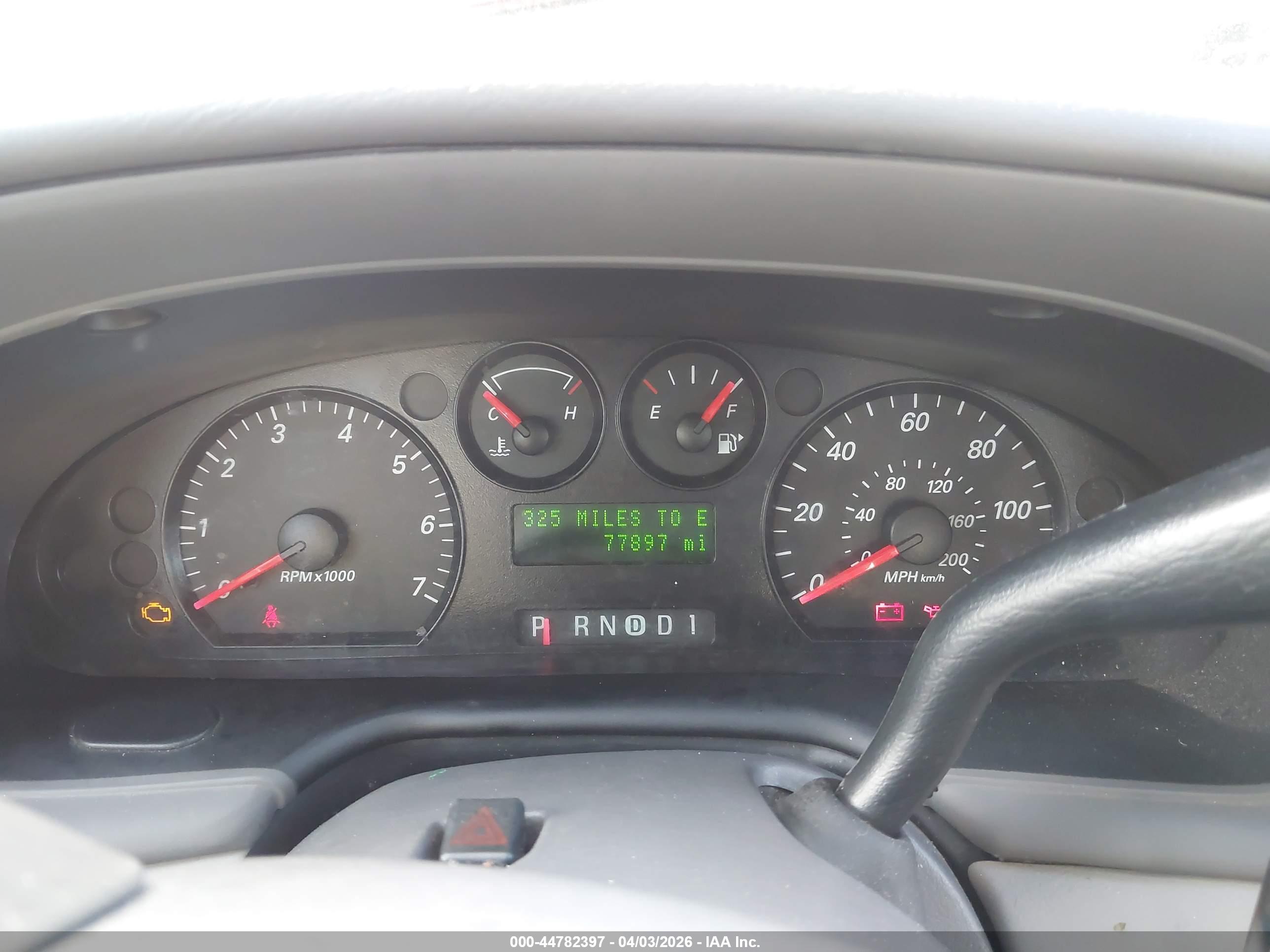 FORD TAURUS image 7