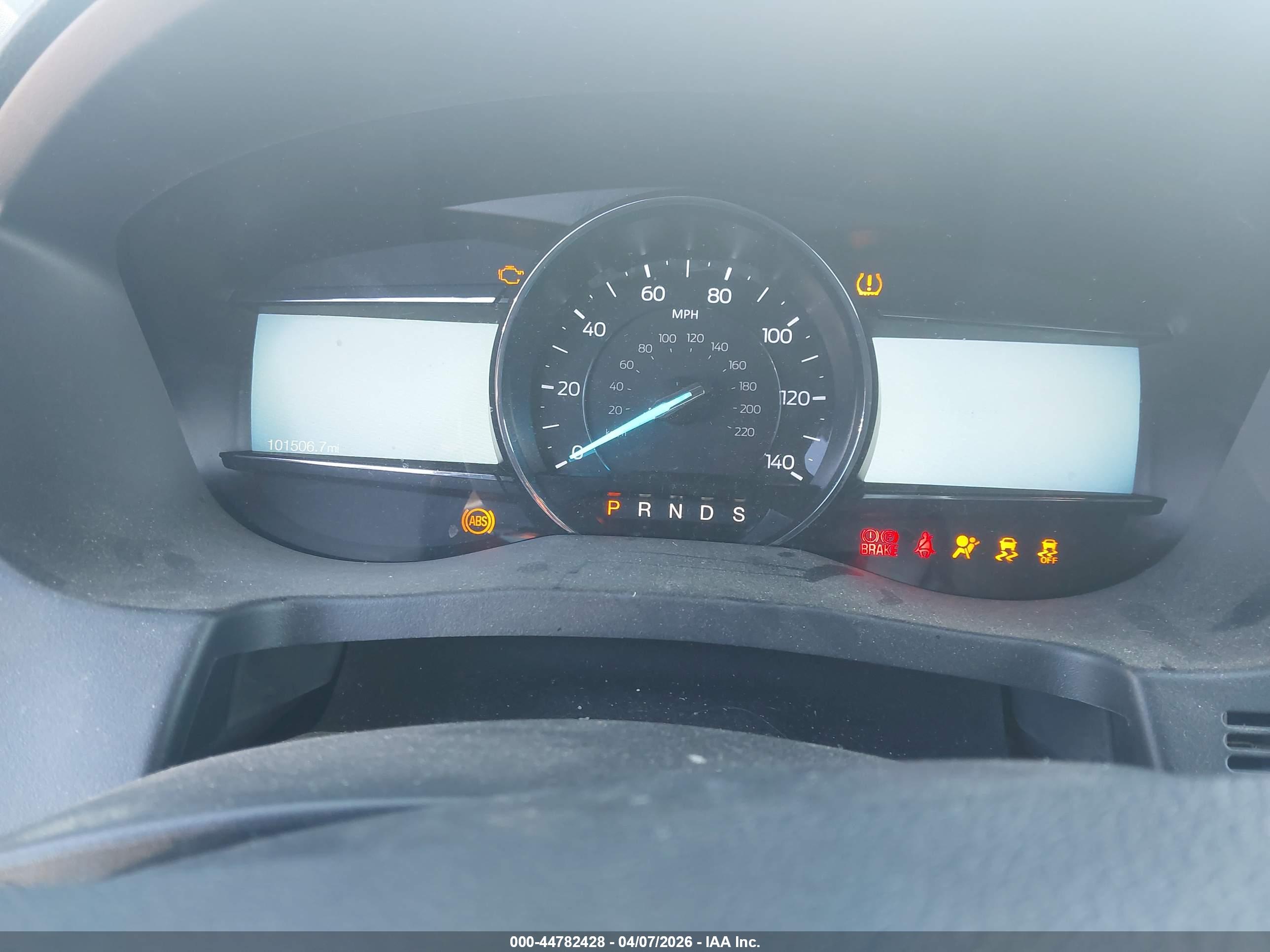 FORD EXPLORER image 7
