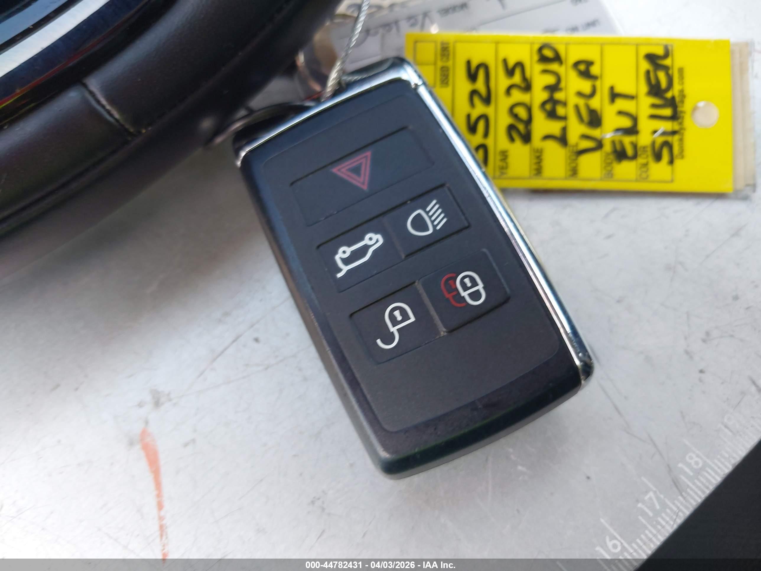 LAND ROVER image 11