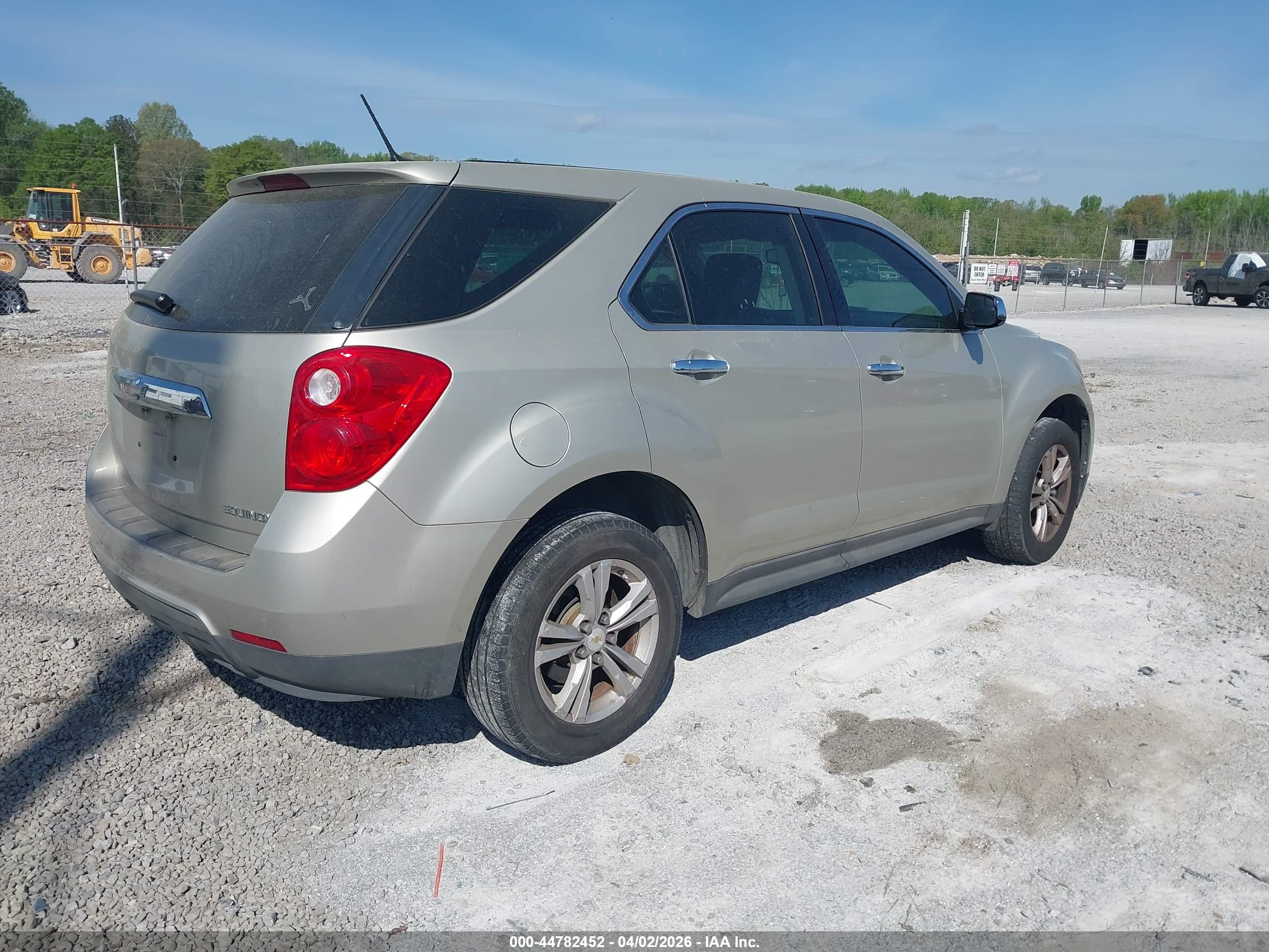CHEVROLET EQUINOX image 4