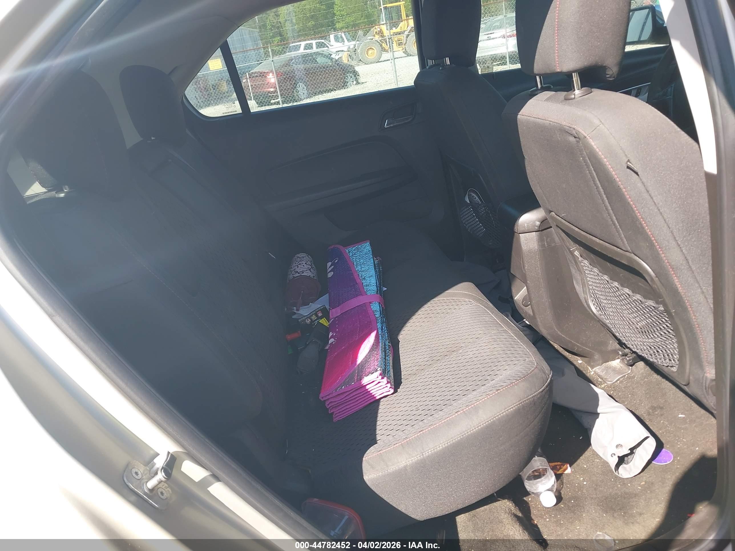 CHEVROLET EQUINOX image 8