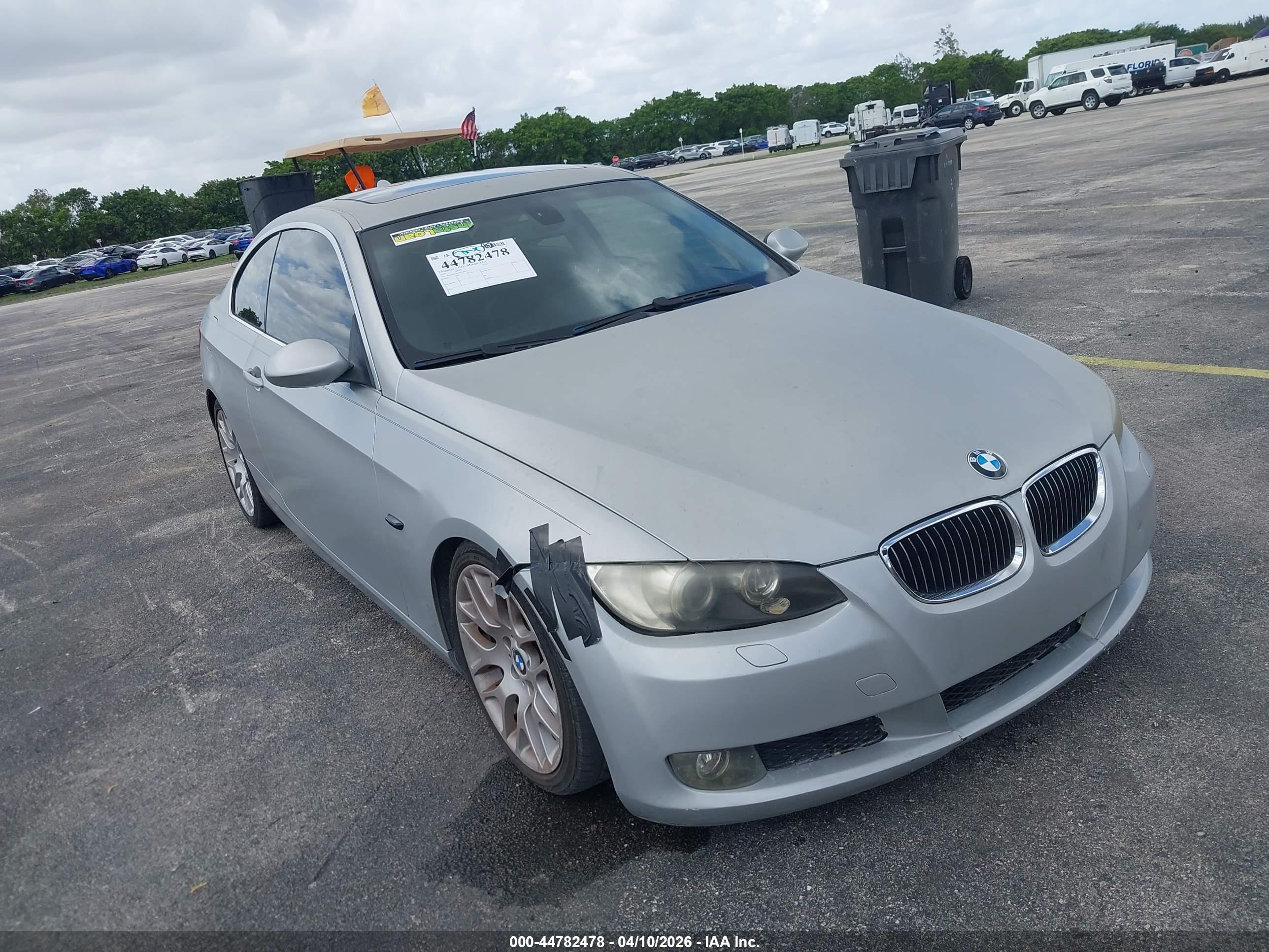 BMW 328I image 6