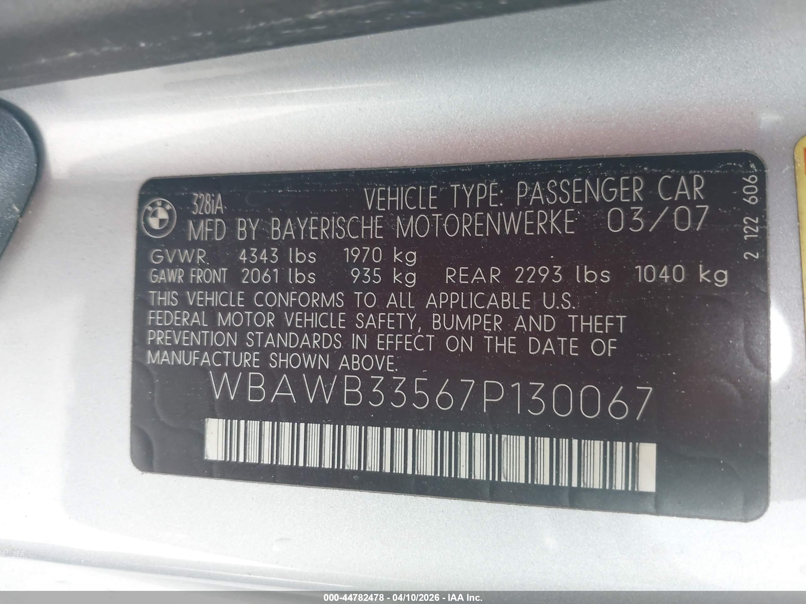 BMW 328I image 9