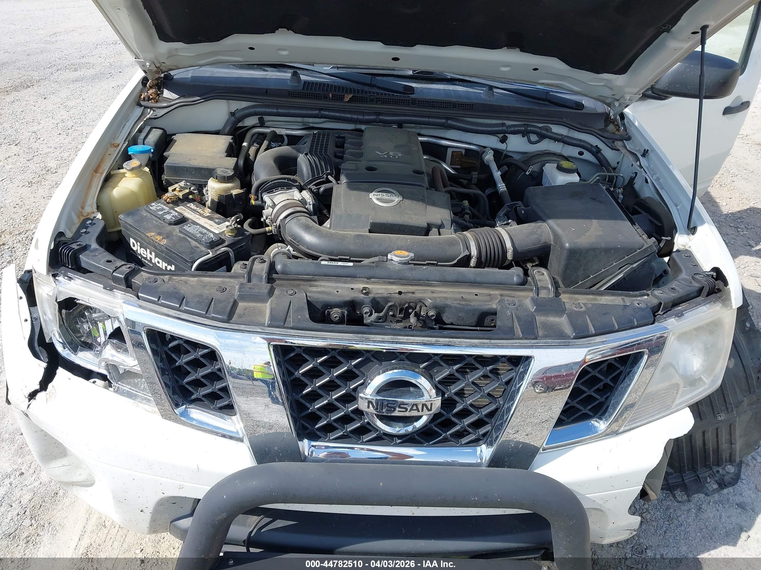 NISSAN FRONTIER image 10